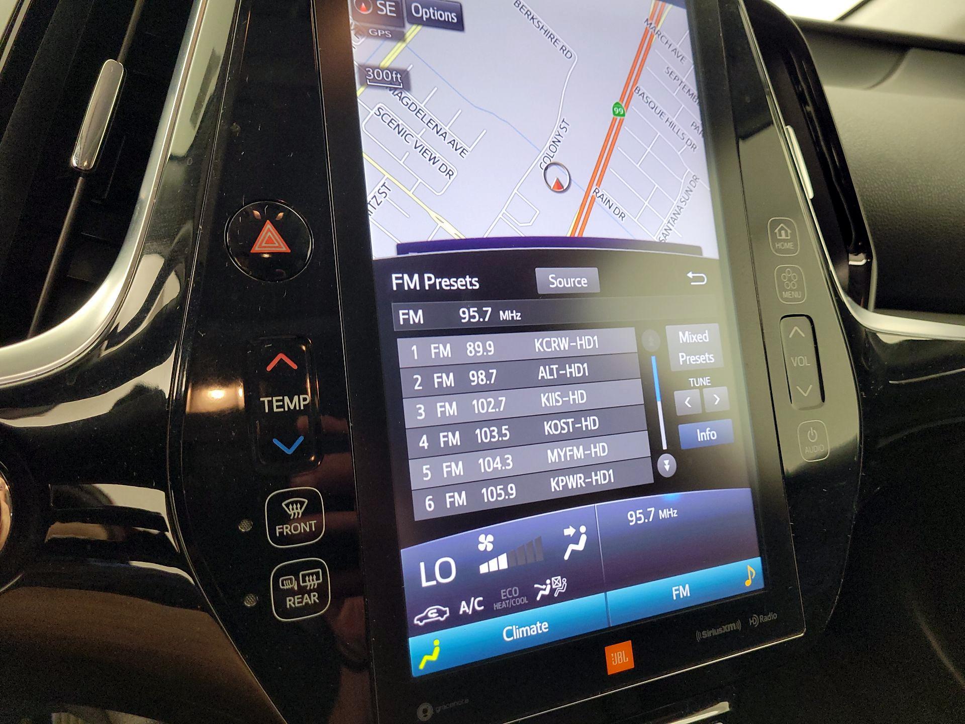 Thumbnail: 2020 Toyota Prius - 16