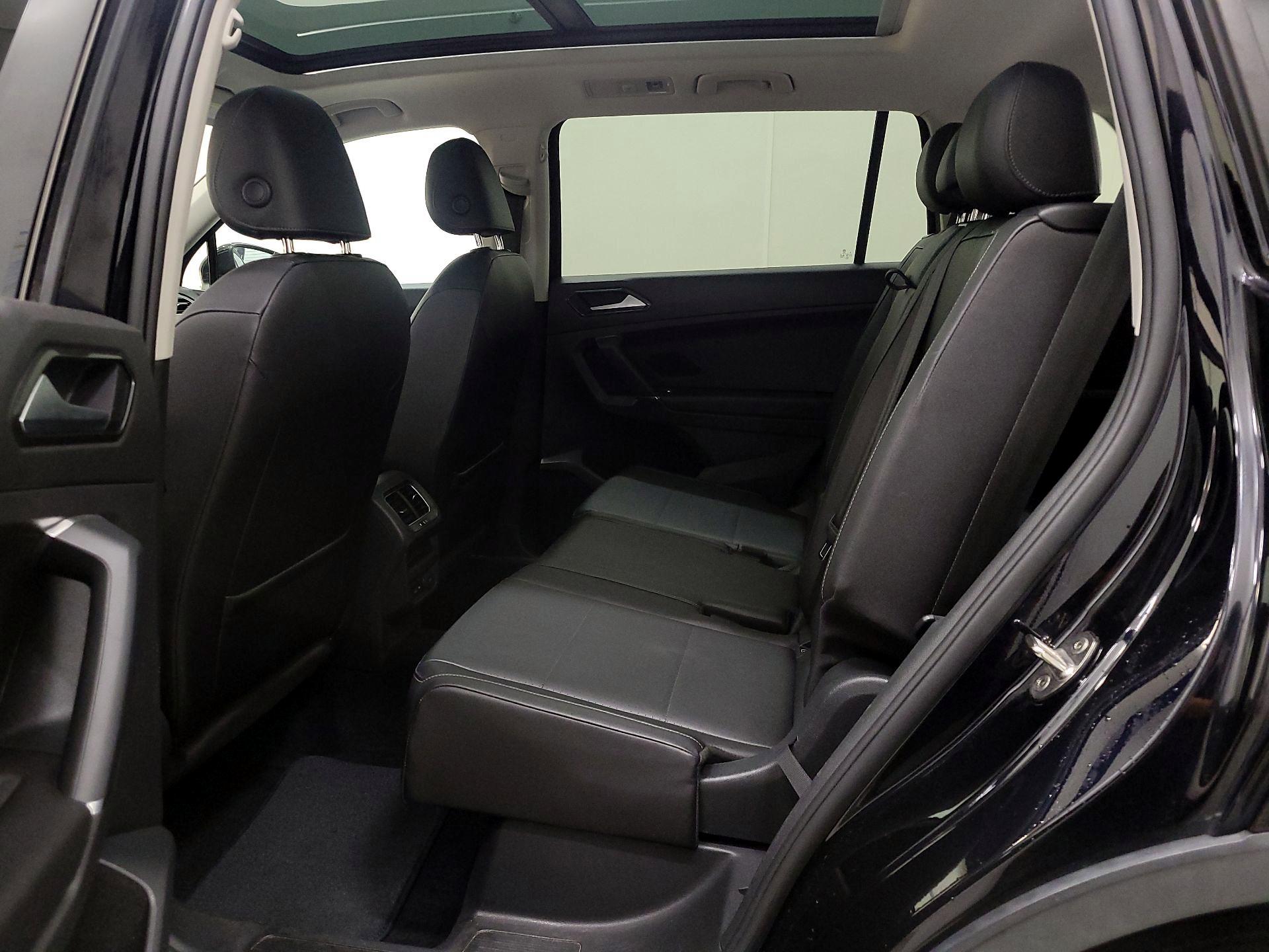 Thumbnail: 2018 Volkswagen Tiguan - 20
