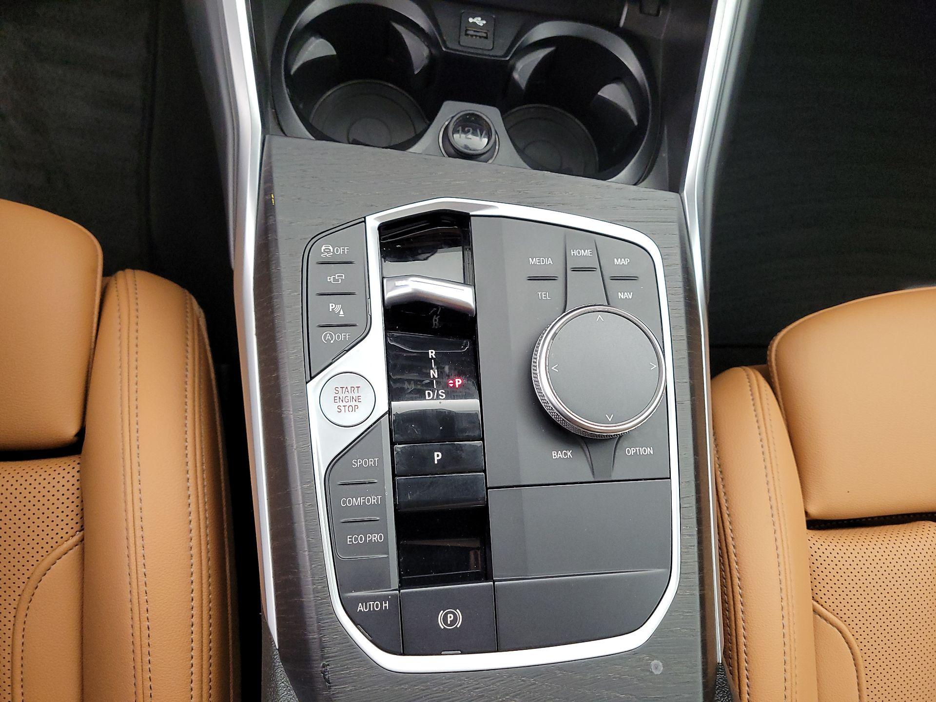 Thumbnail: 2024 BMW 3 Series - 18