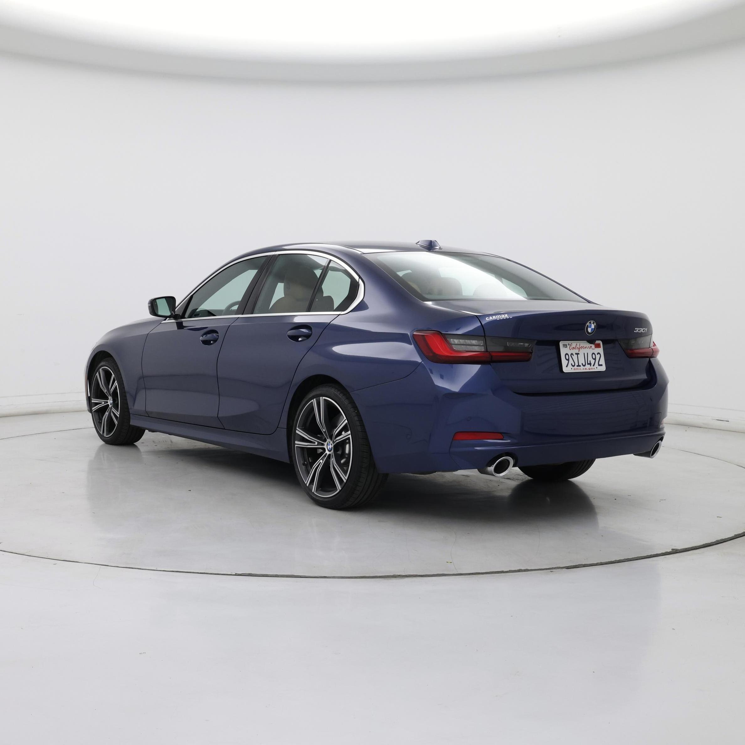 Thumbnail: 2024 BMW 3 Series - 2