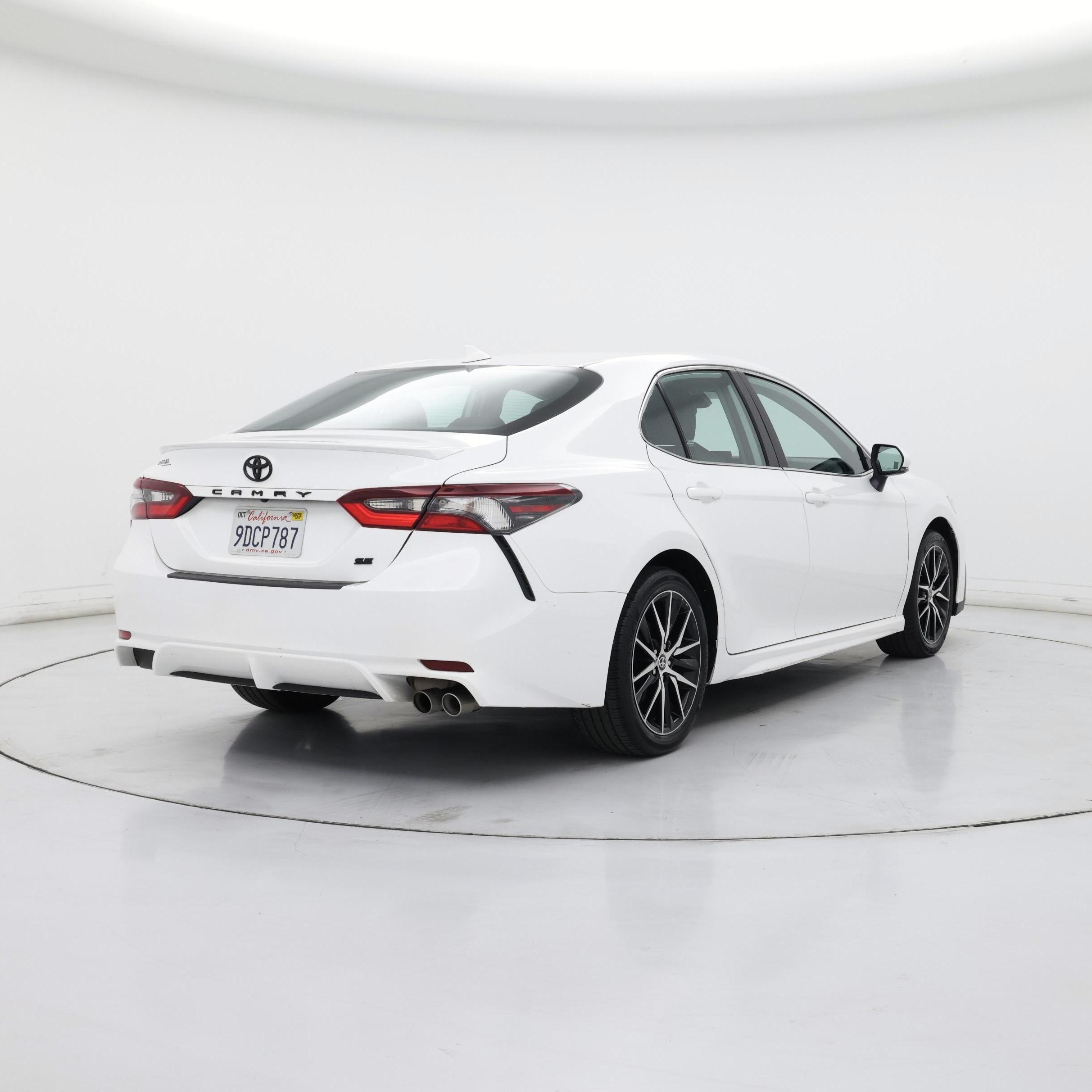 Thumbnail: 2023 Toyota Camry - 8