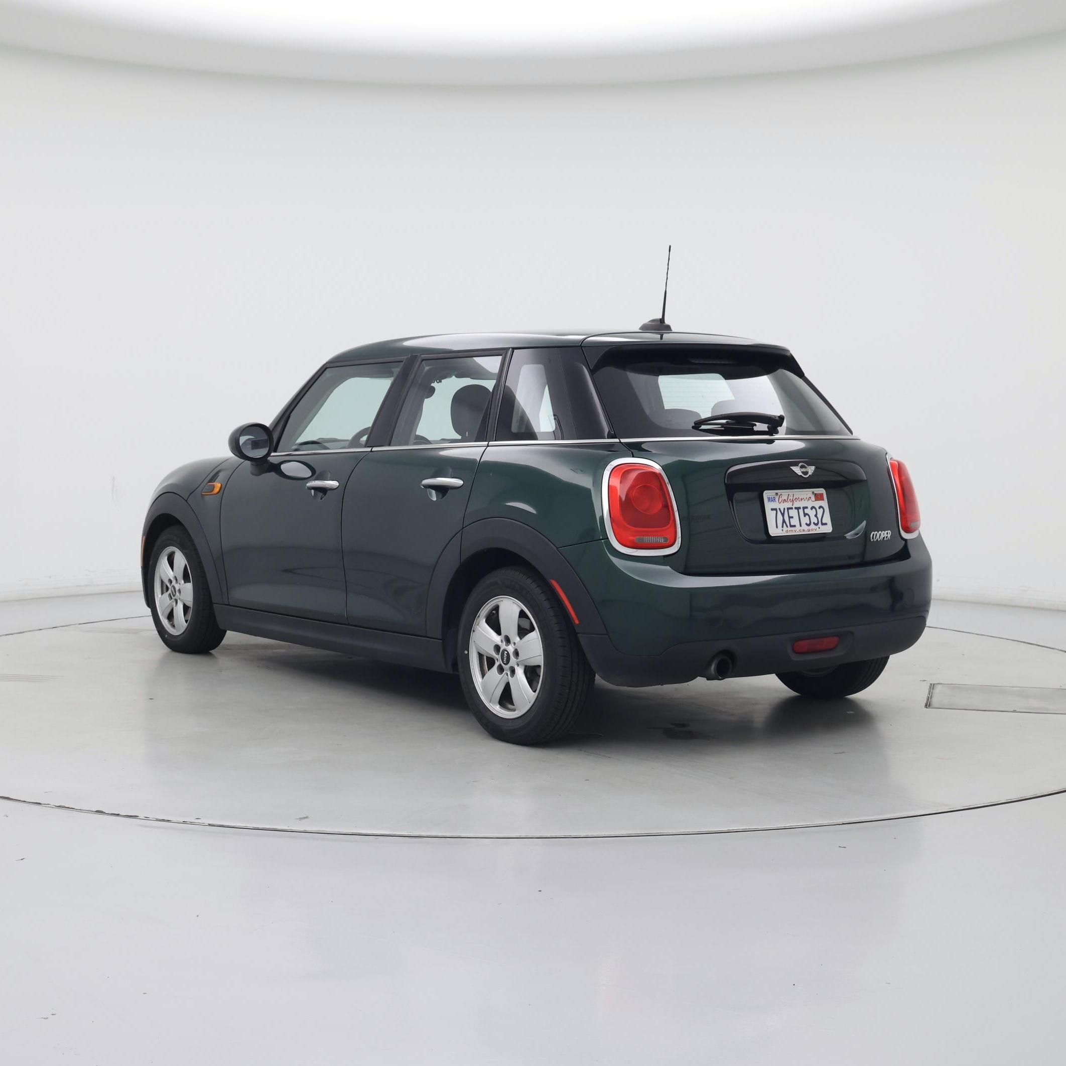 Thumbnail: 2017 MINI Cooper Hardtop - 2