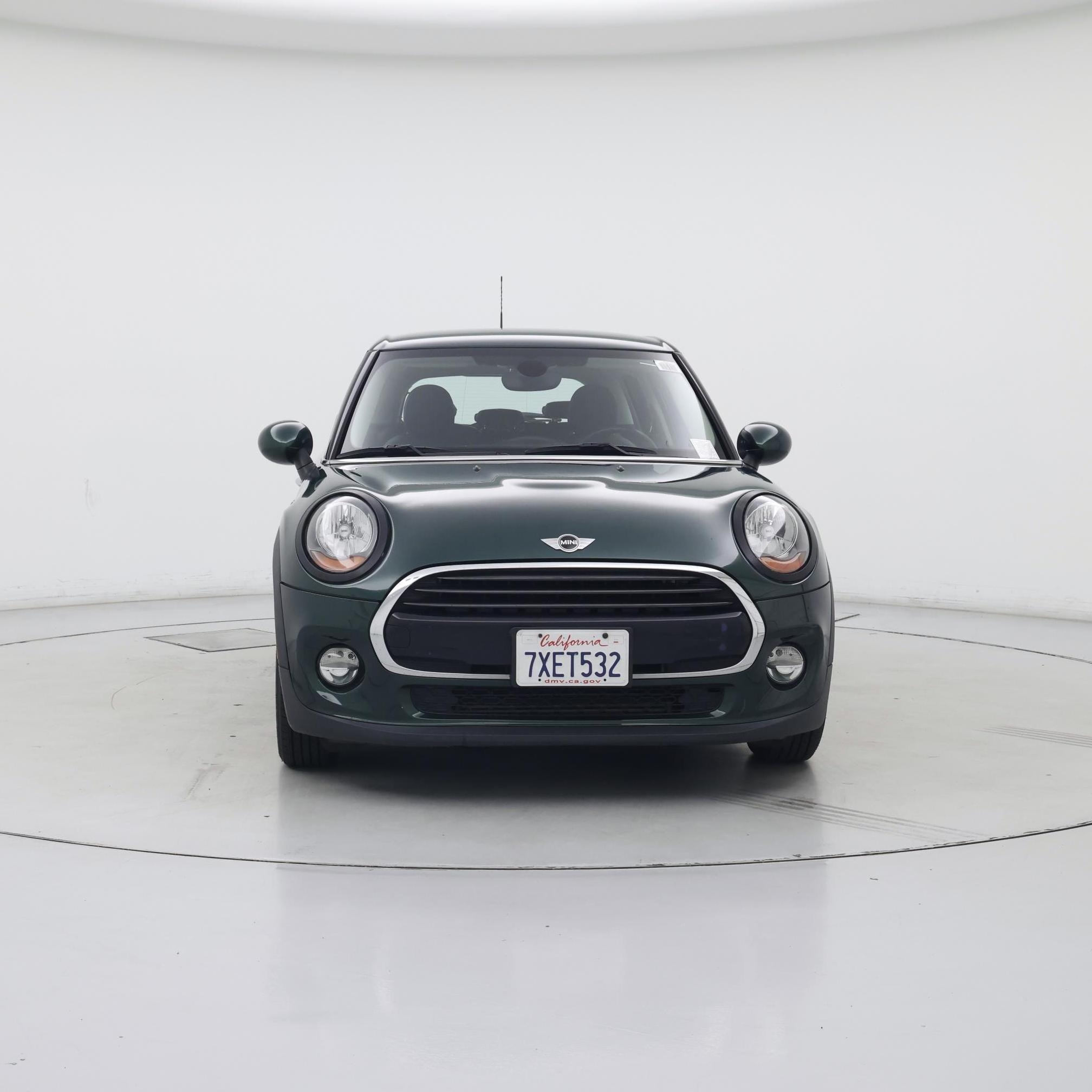 Thumbnail: 2017 MINI Cooper Hardtop - 5