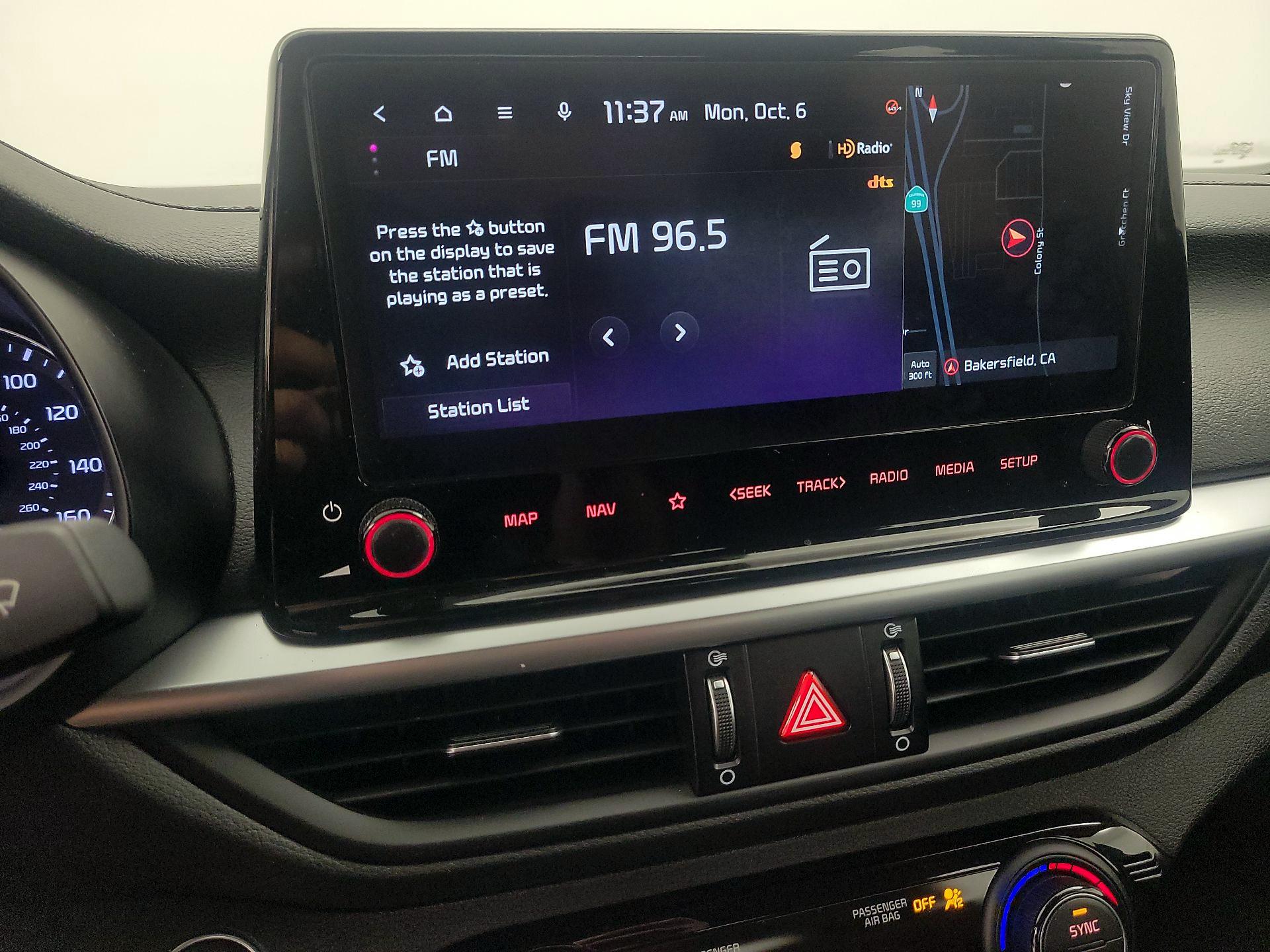 Thumbnail: 2024 Kia Forte - 16