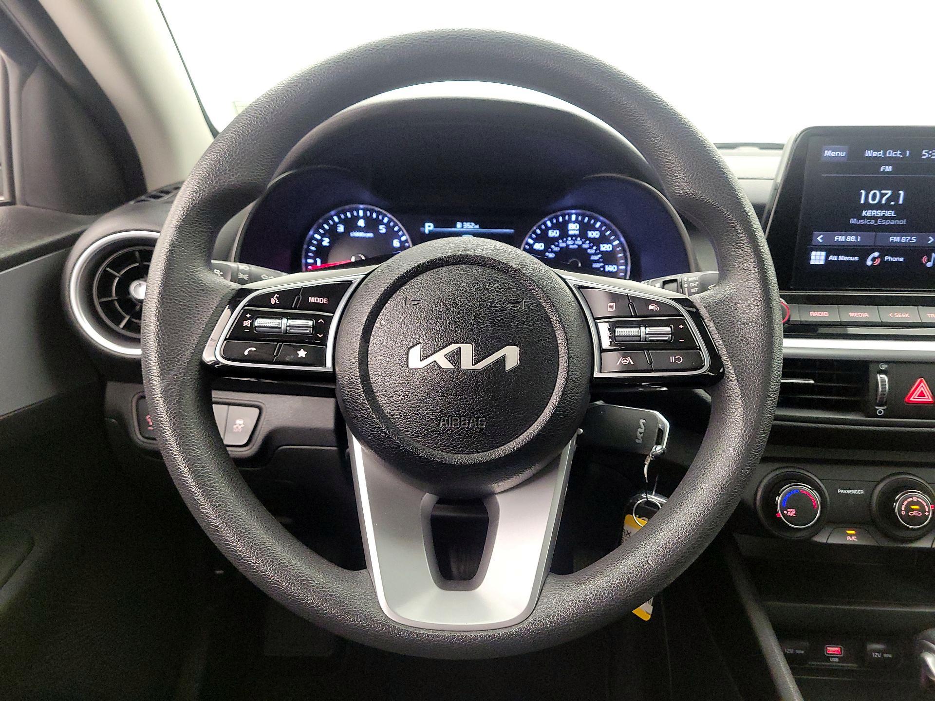 Thumbnail: 2023 Kia Forte - 10
