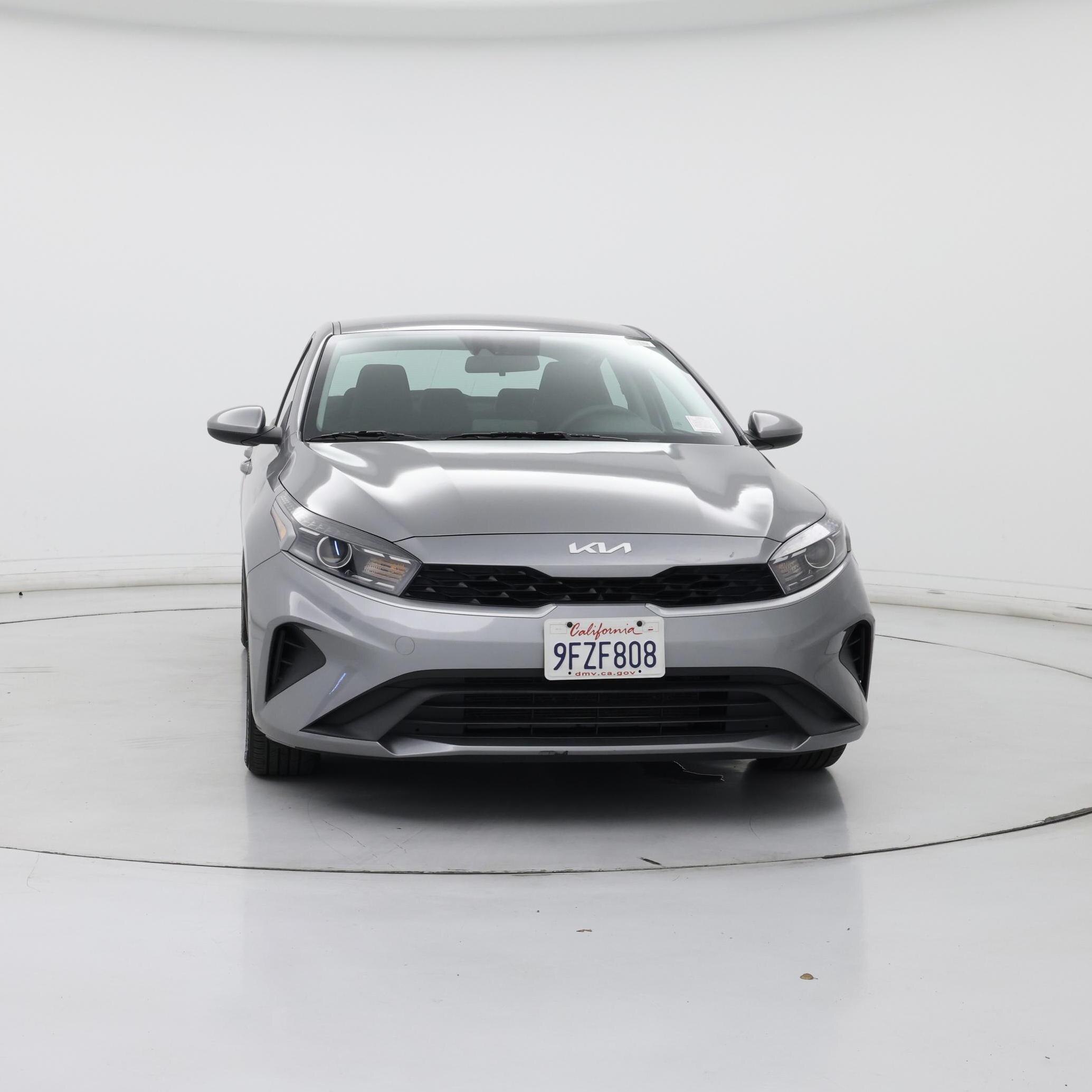 Thumbnail: 2023 Kia Forte - 5