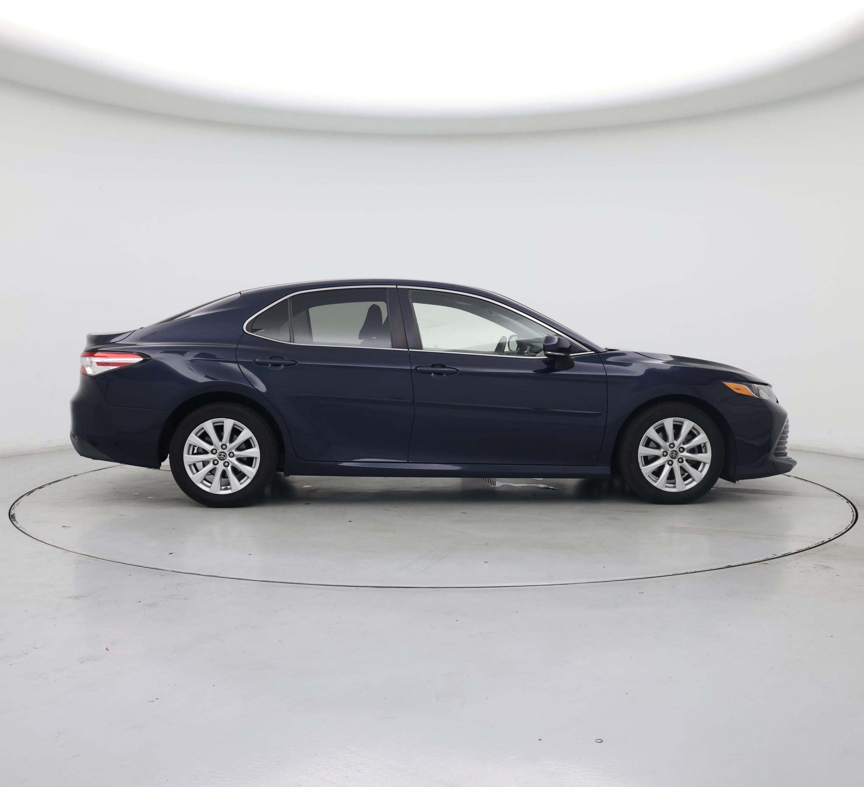 Thumbnail: 2018 Toyota Camry - 7