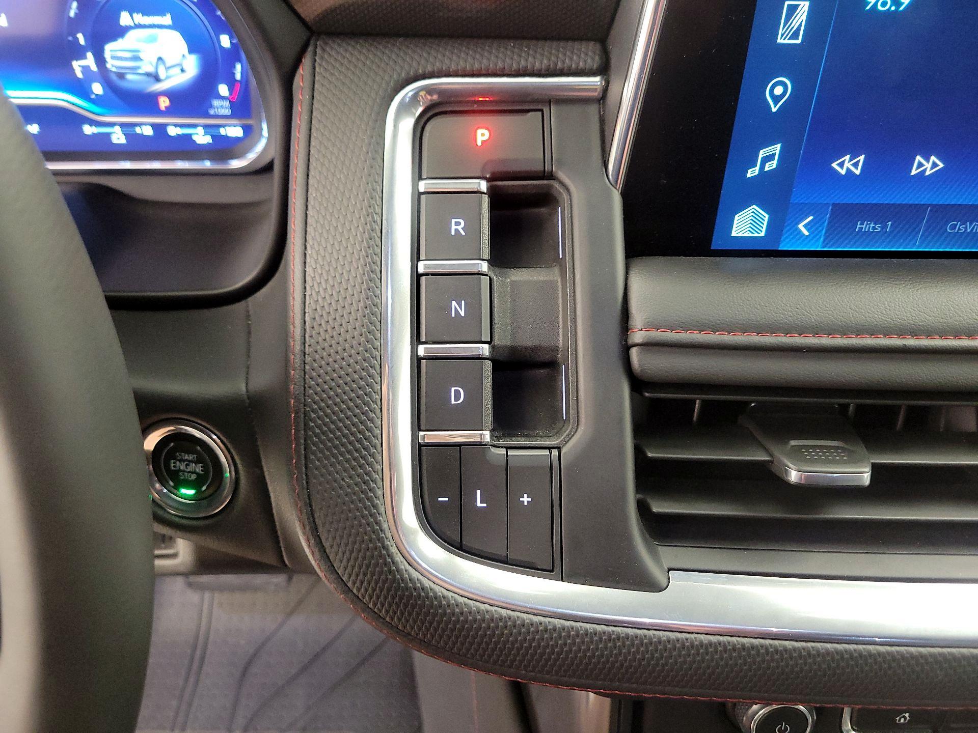 Thumbnail: 2023 Chevrolet Suburban - 18