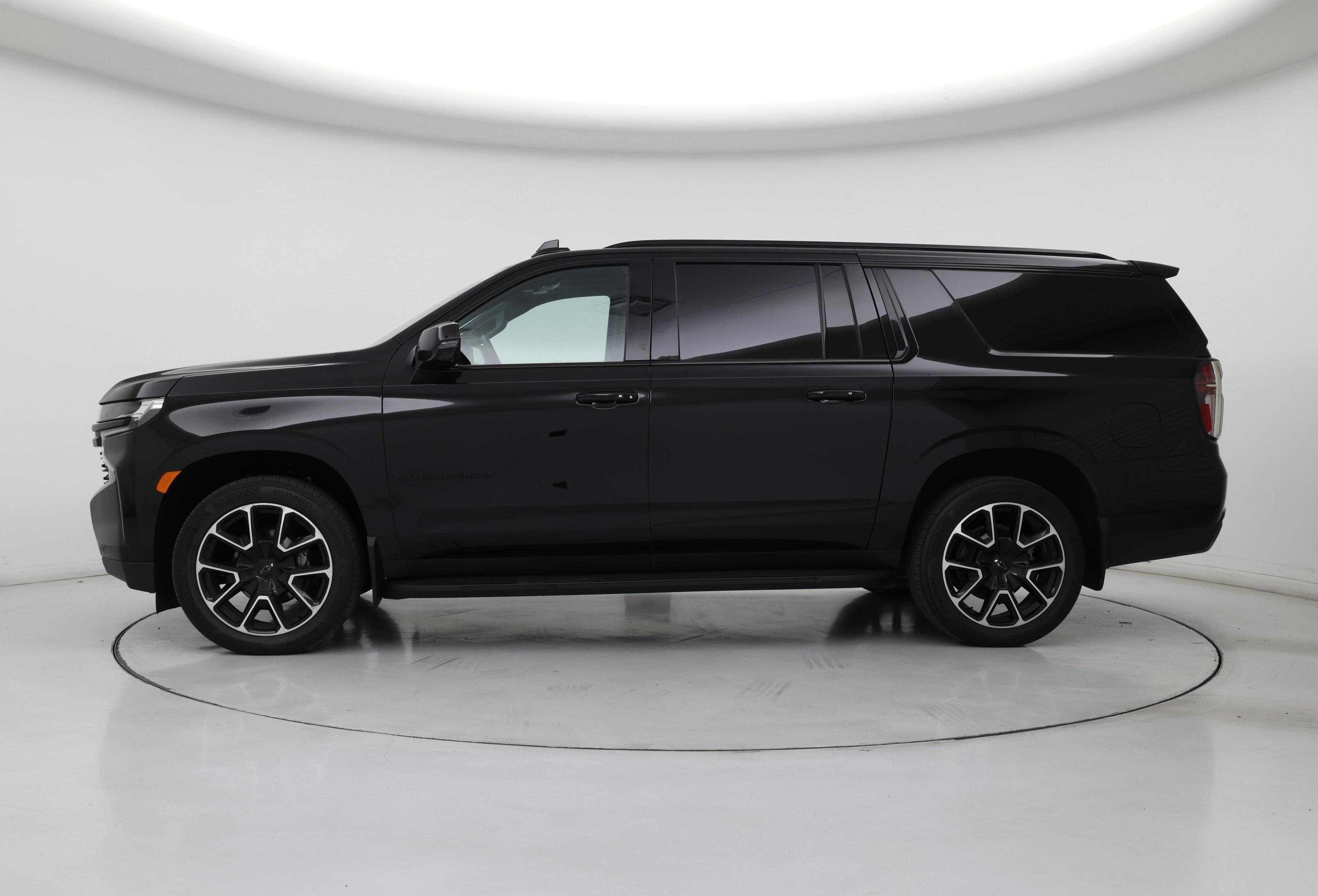 Thumbnail: 2023 Chevrolet Suburban - 3