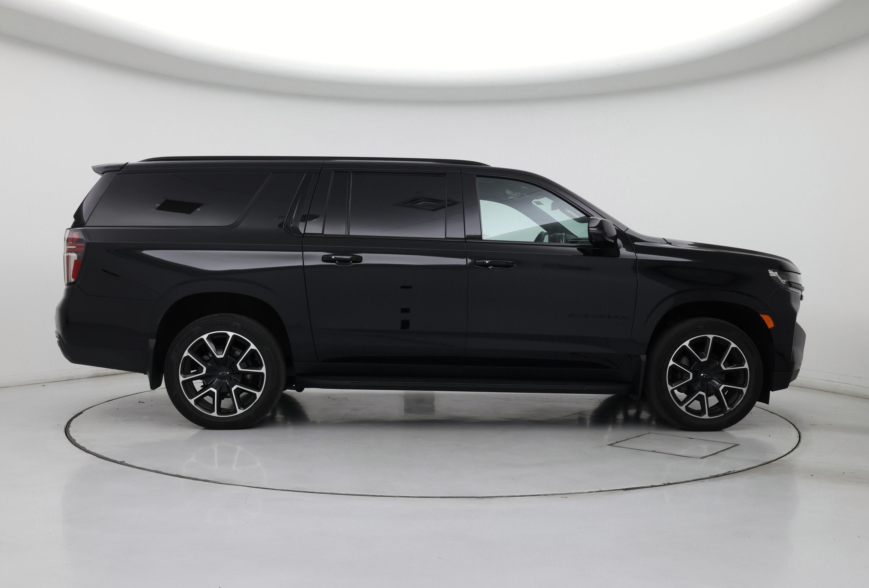 Thumbnail: 2023 Chevrolet Suburban - 7