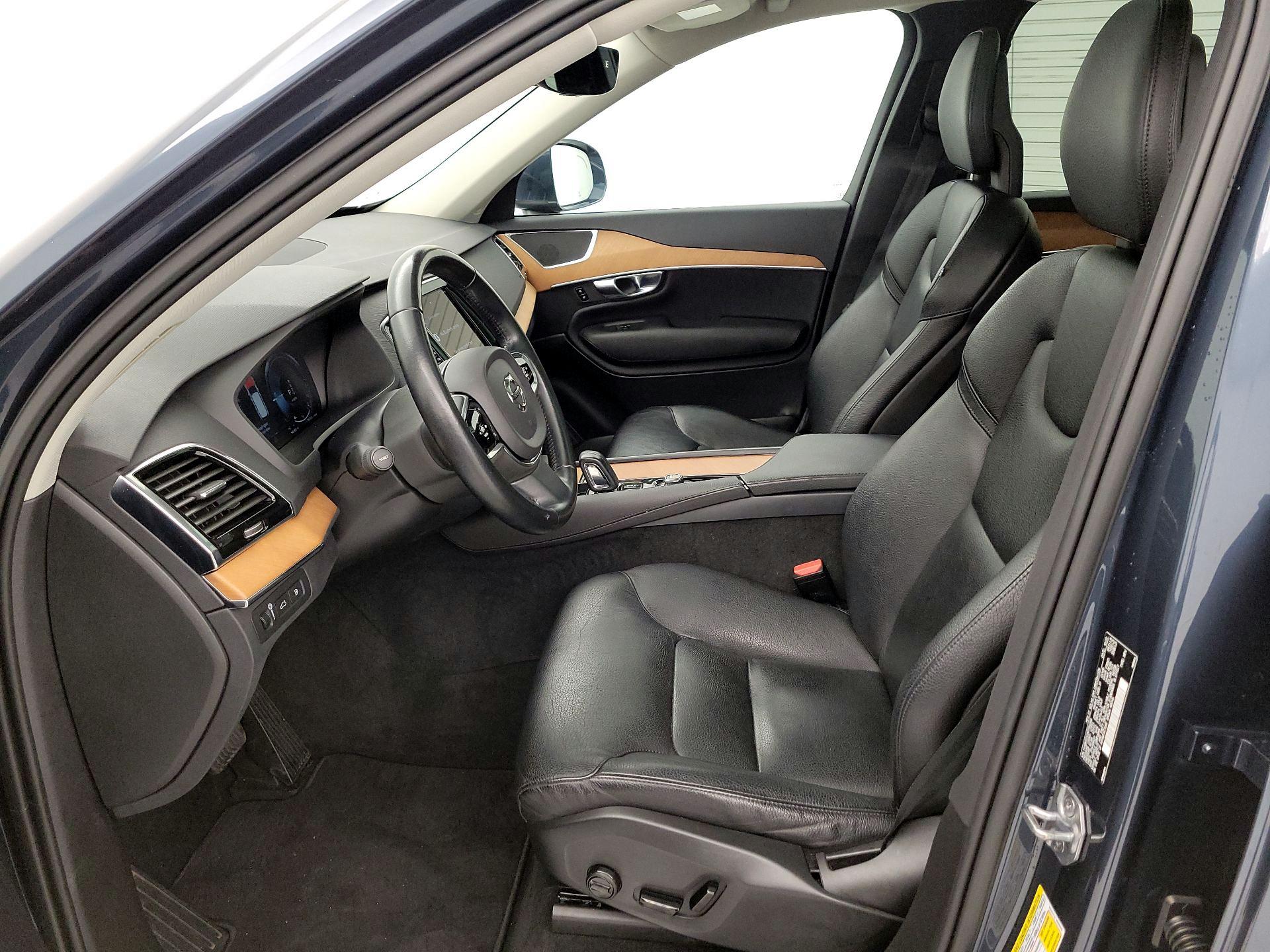 Thumbnail: 2021 Volvo XC90 - 11