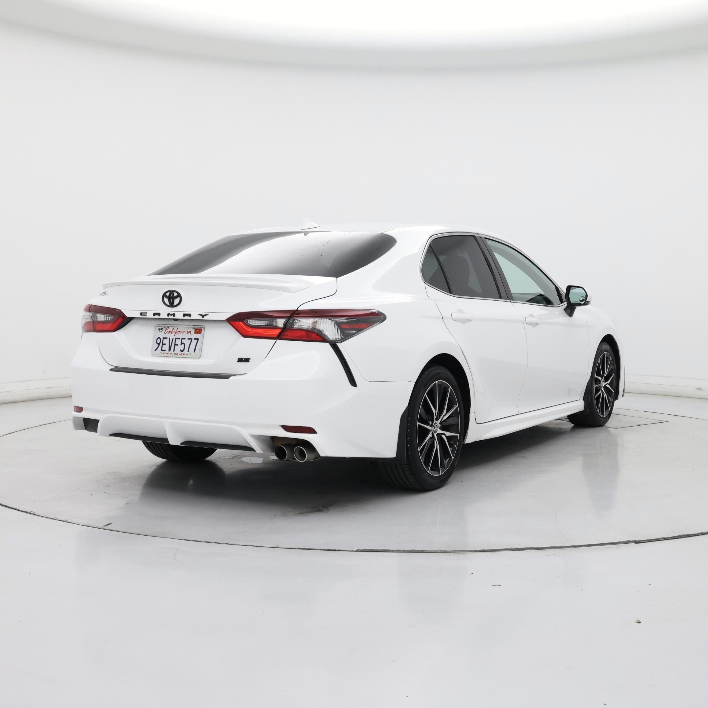 Thumbnail: 2023 Toyota Camry - 8