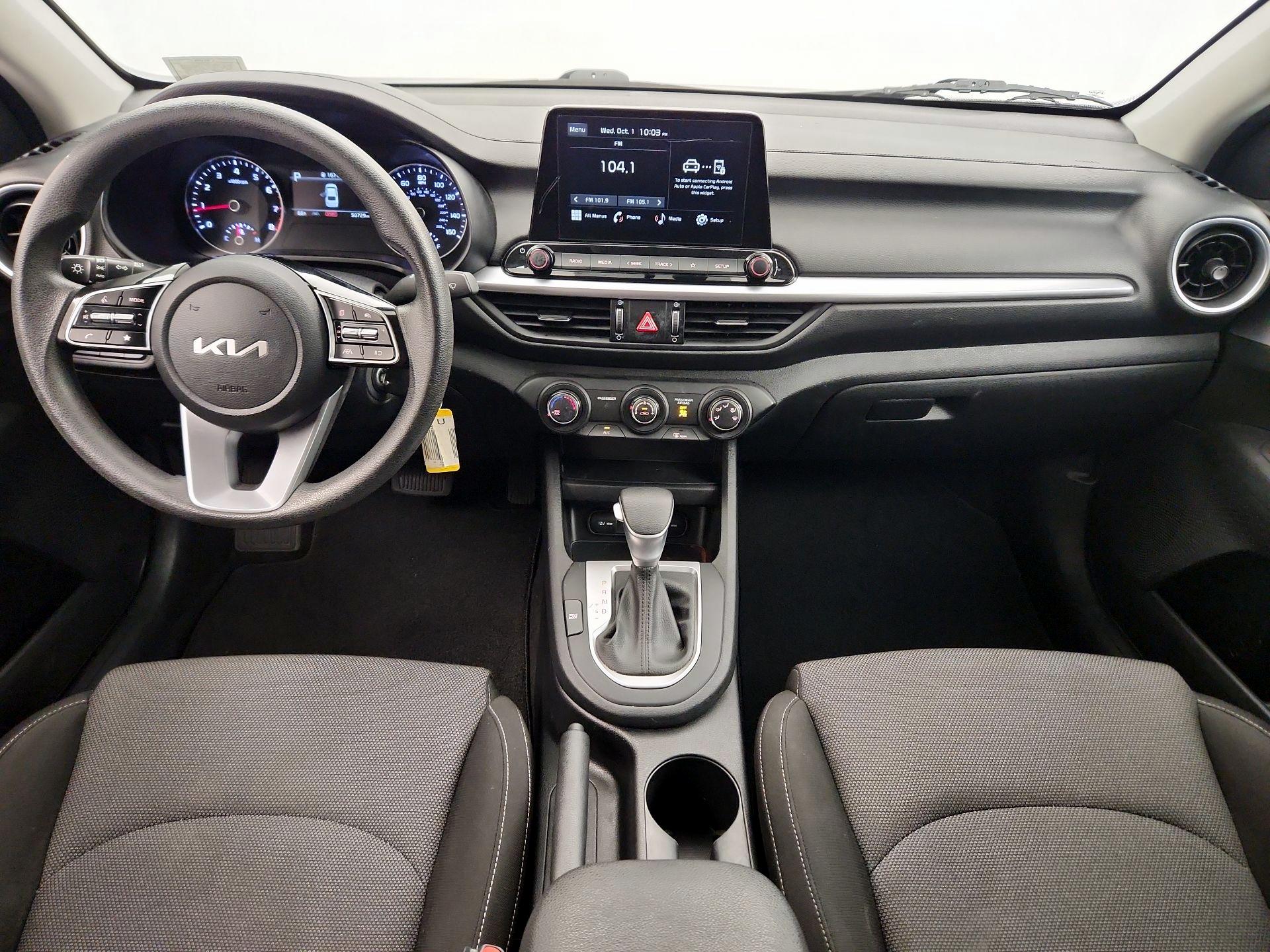 Thumbnail: 2023 Kia Forte - 9