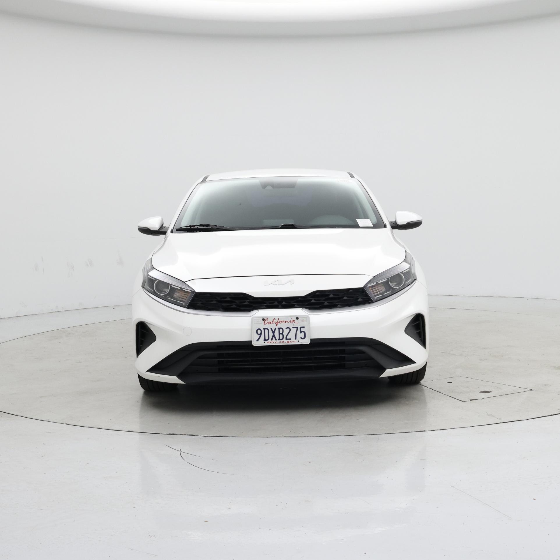 Thumbnail: 2023 Kia Forte - 5