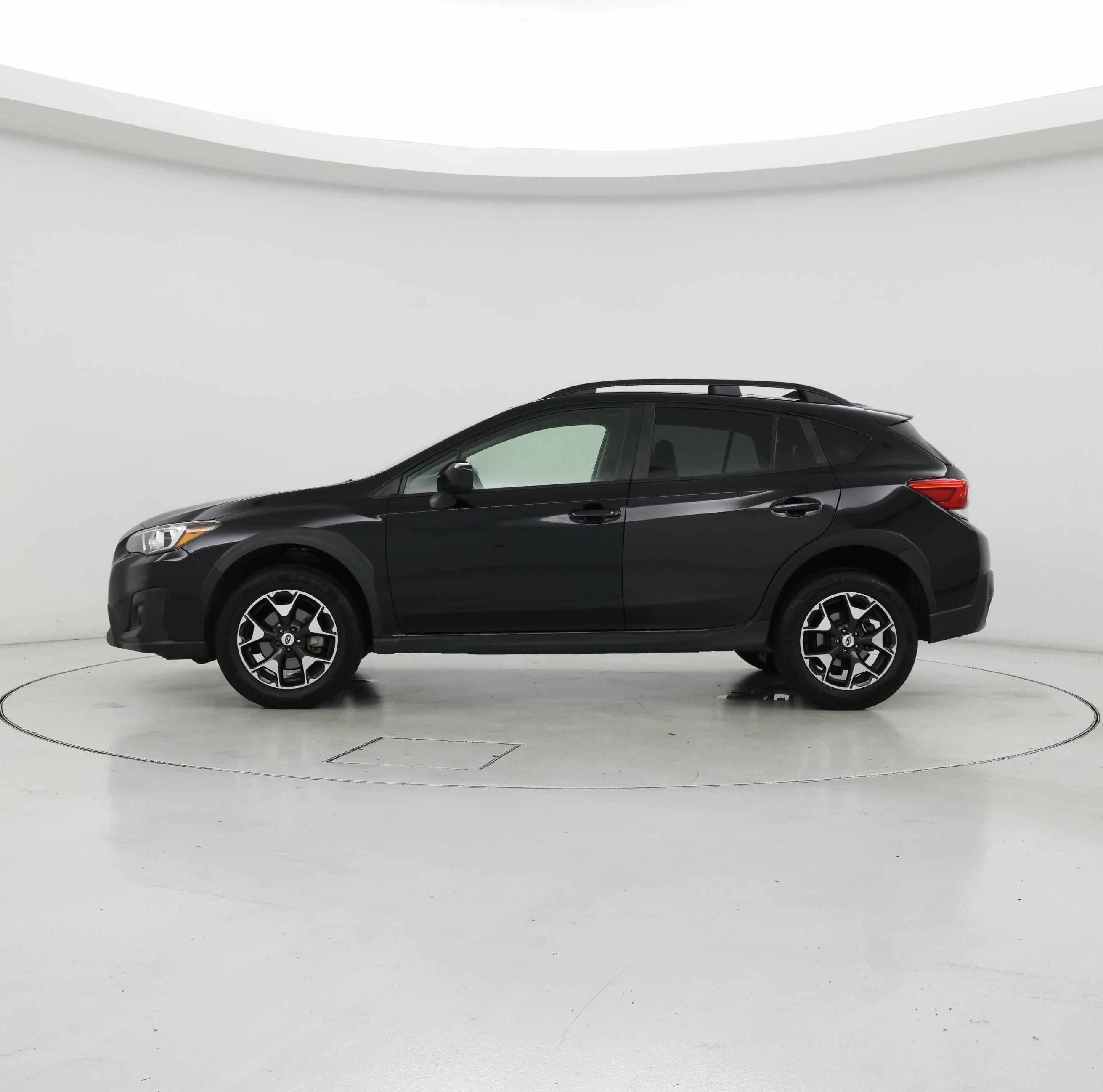 Thumbnail: 2018 Subaru Crosstrek - 3