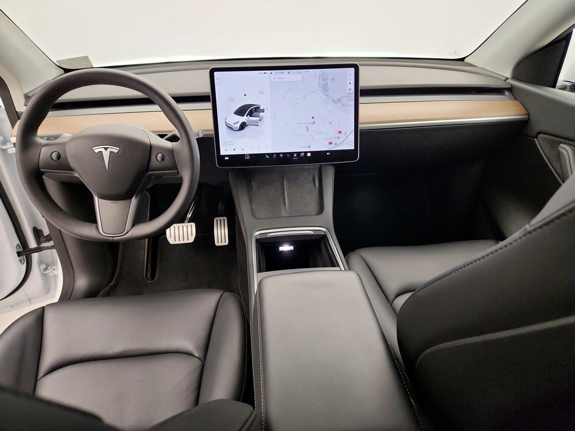Thumbnail: 2022 Tesla Model Y - 9