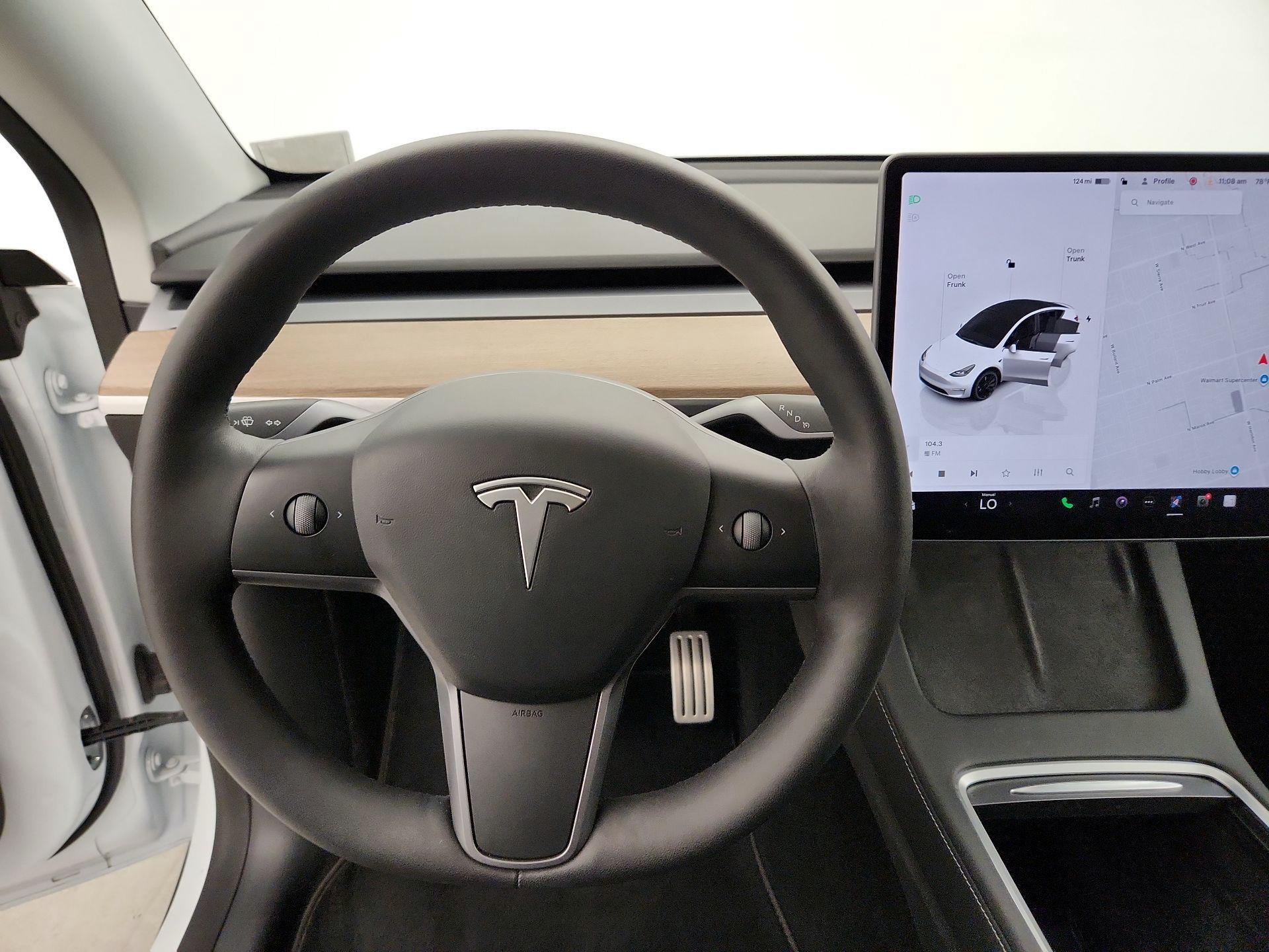 Thumbnail: 2022 Tesla Model Y - 10