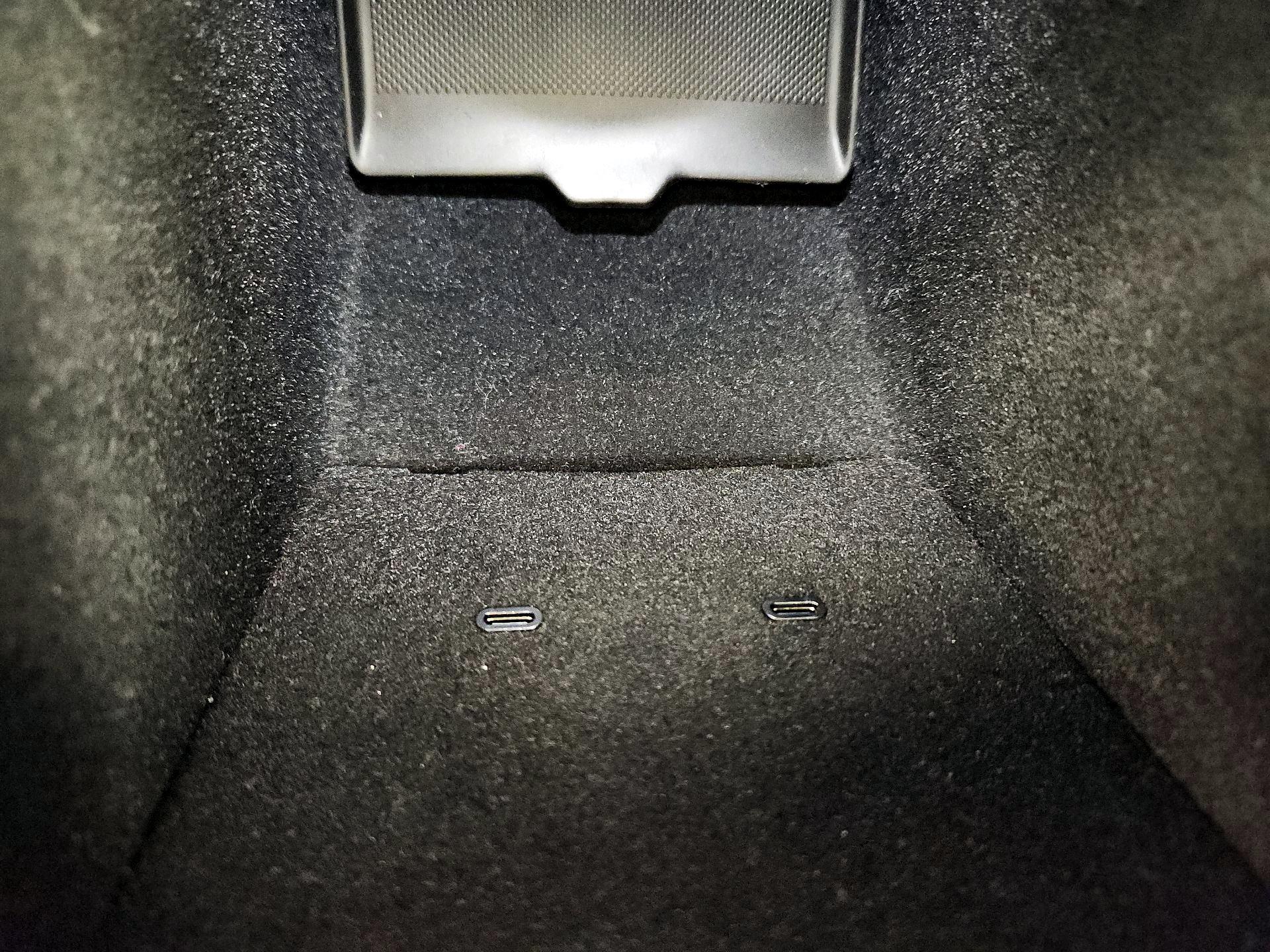 Thumbnail: 2022 Tesla Model Y - 18