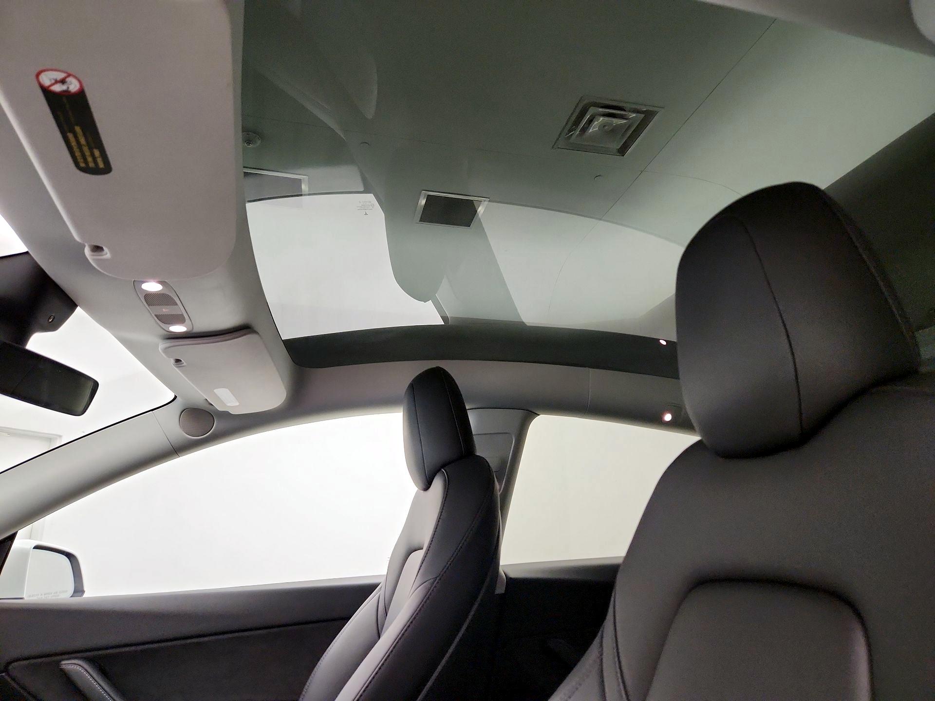 Thumbnail: 2022 Tesla Model Y - 19