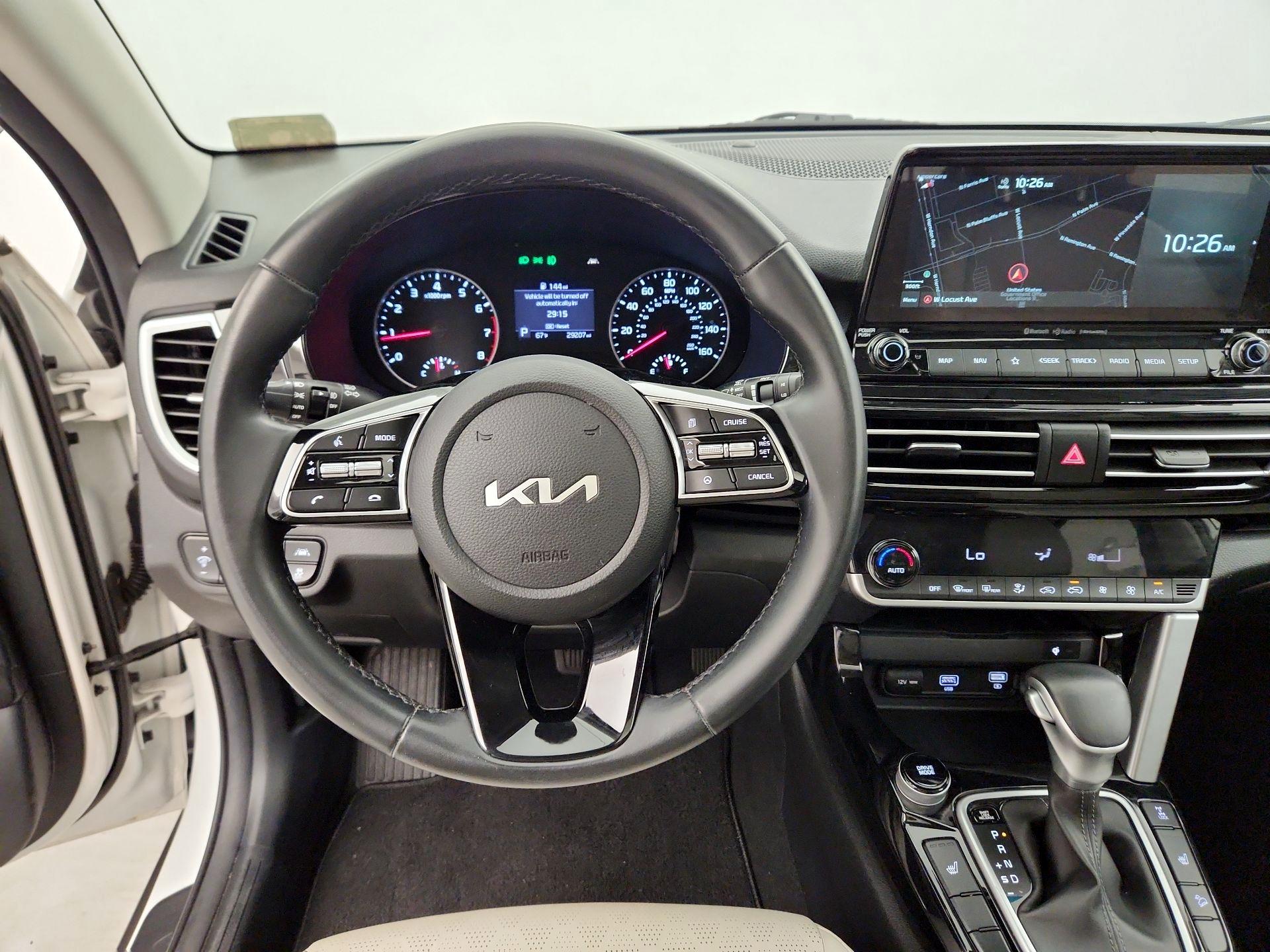 Thumbnail: 2022 Kia Seltos - 10