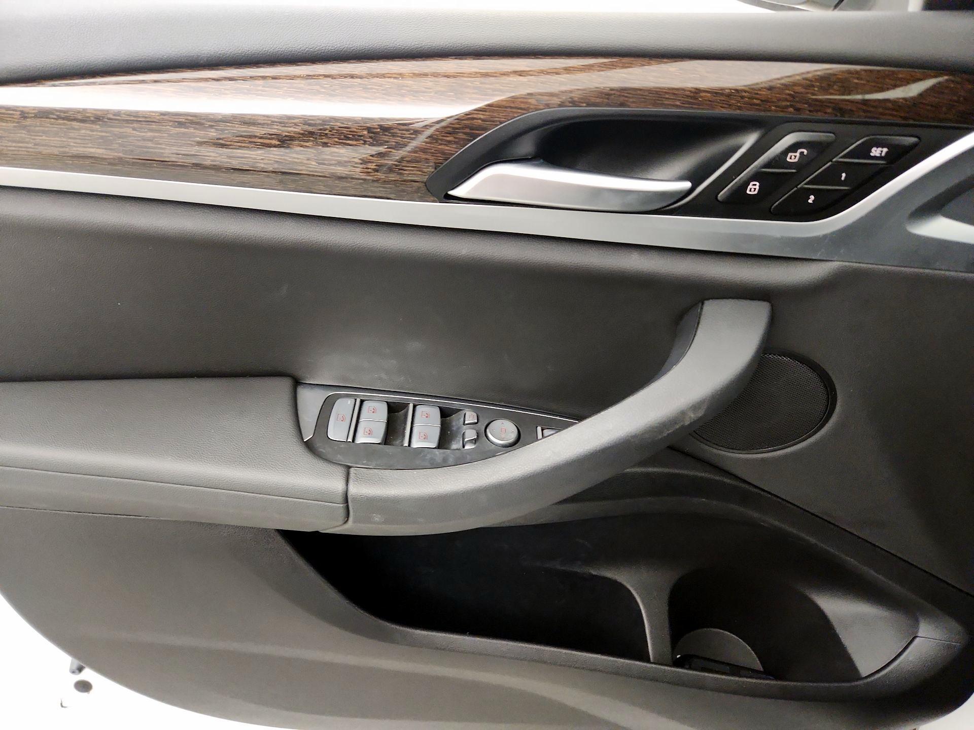 Thumbnail: 2021 BMW X3 - 12