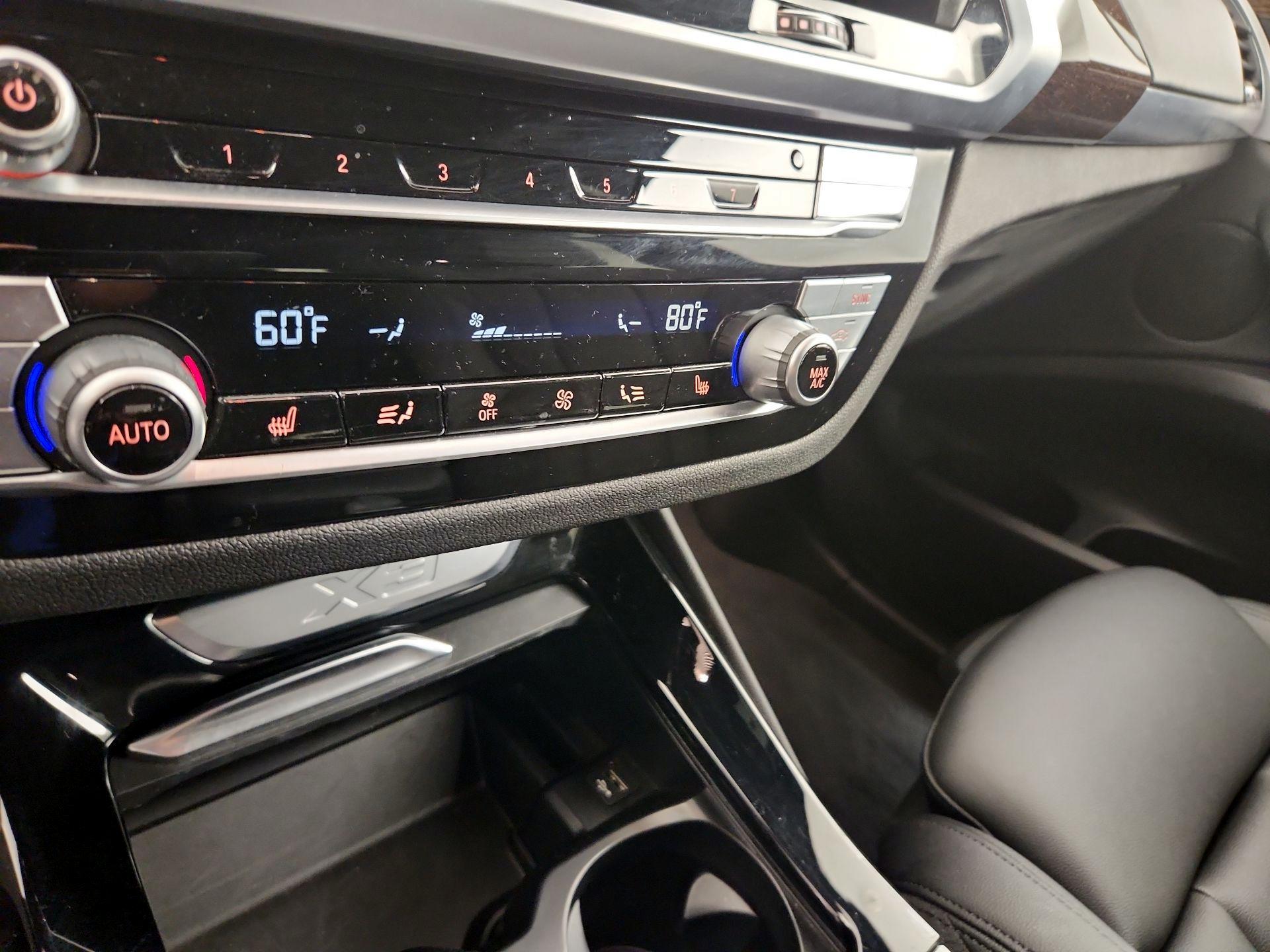Thumbnail: 2021 BMW X3 - 17
