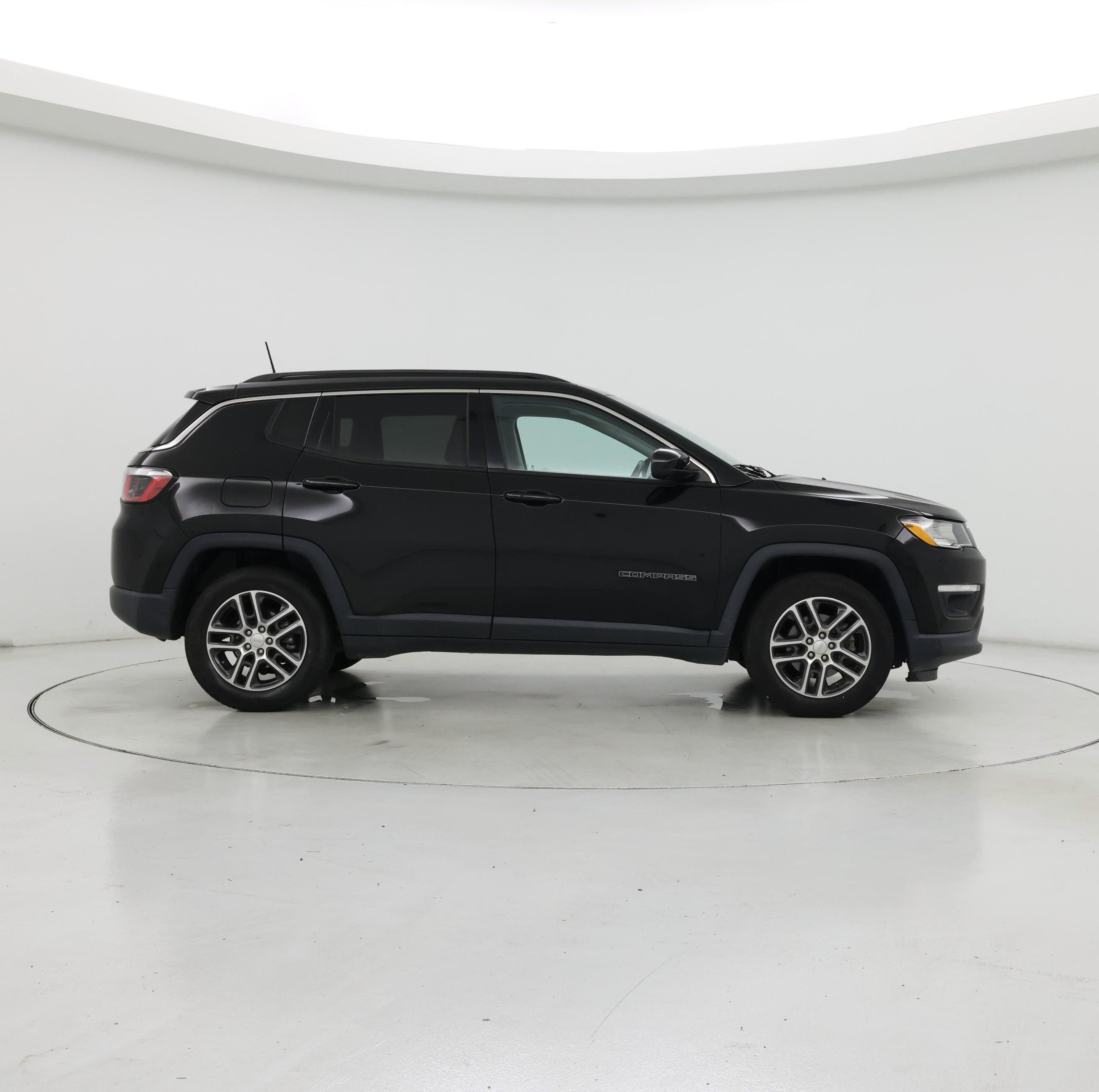 Thumbnail: 2018 Jeep Compass - 7