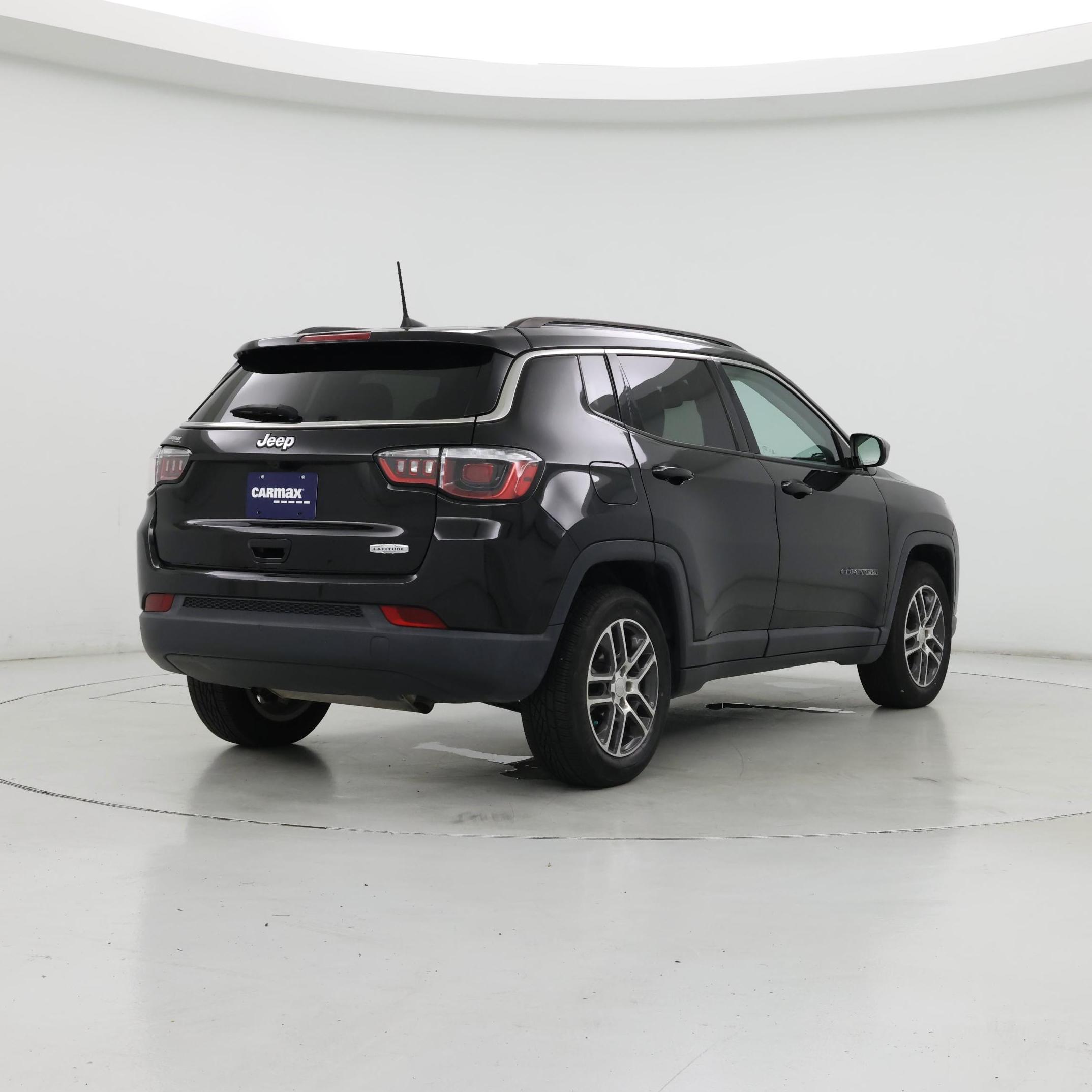 Thumbnail: 2018 Jeep Compass - 8