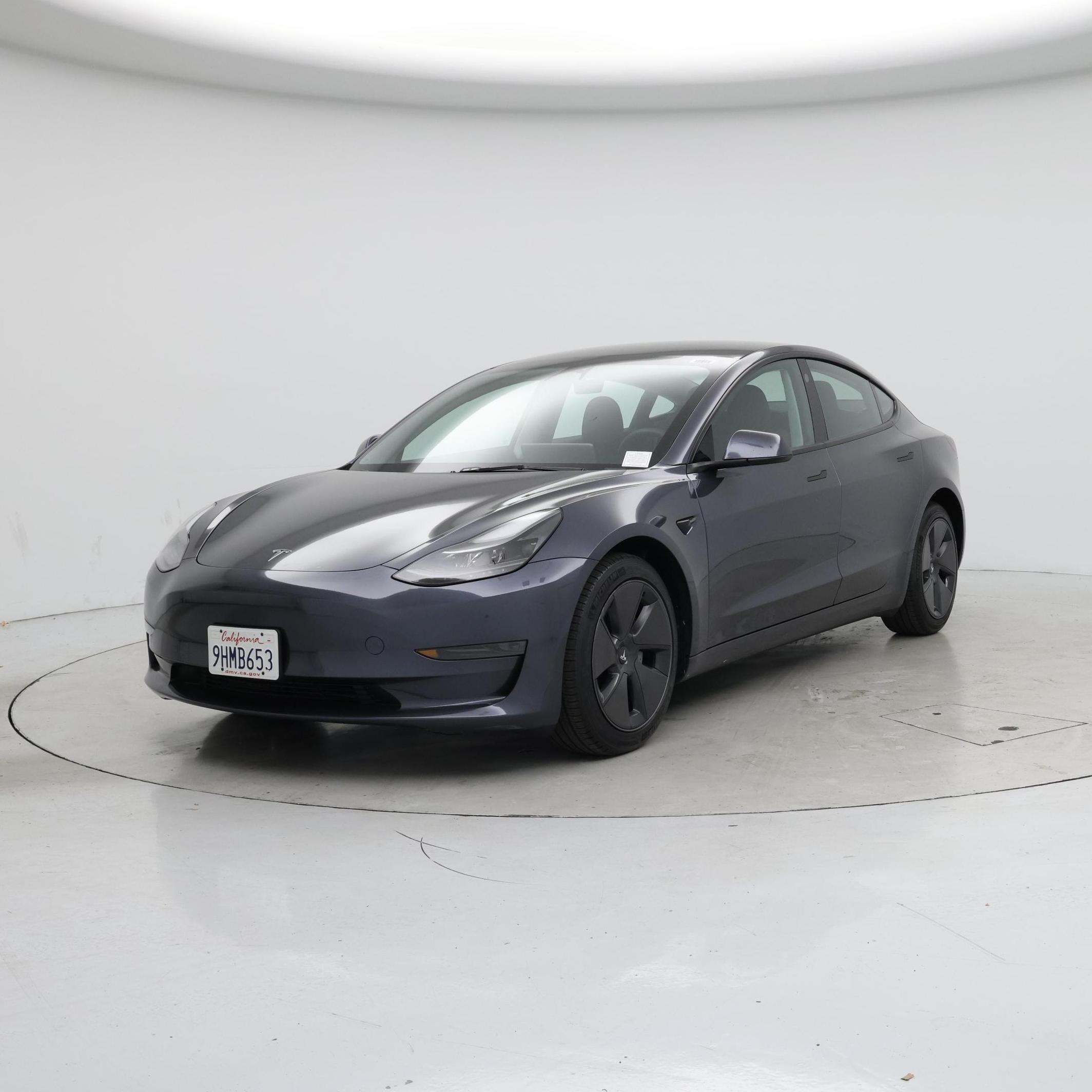 Thumbnail: 2023 Tesla Model 3 - 4