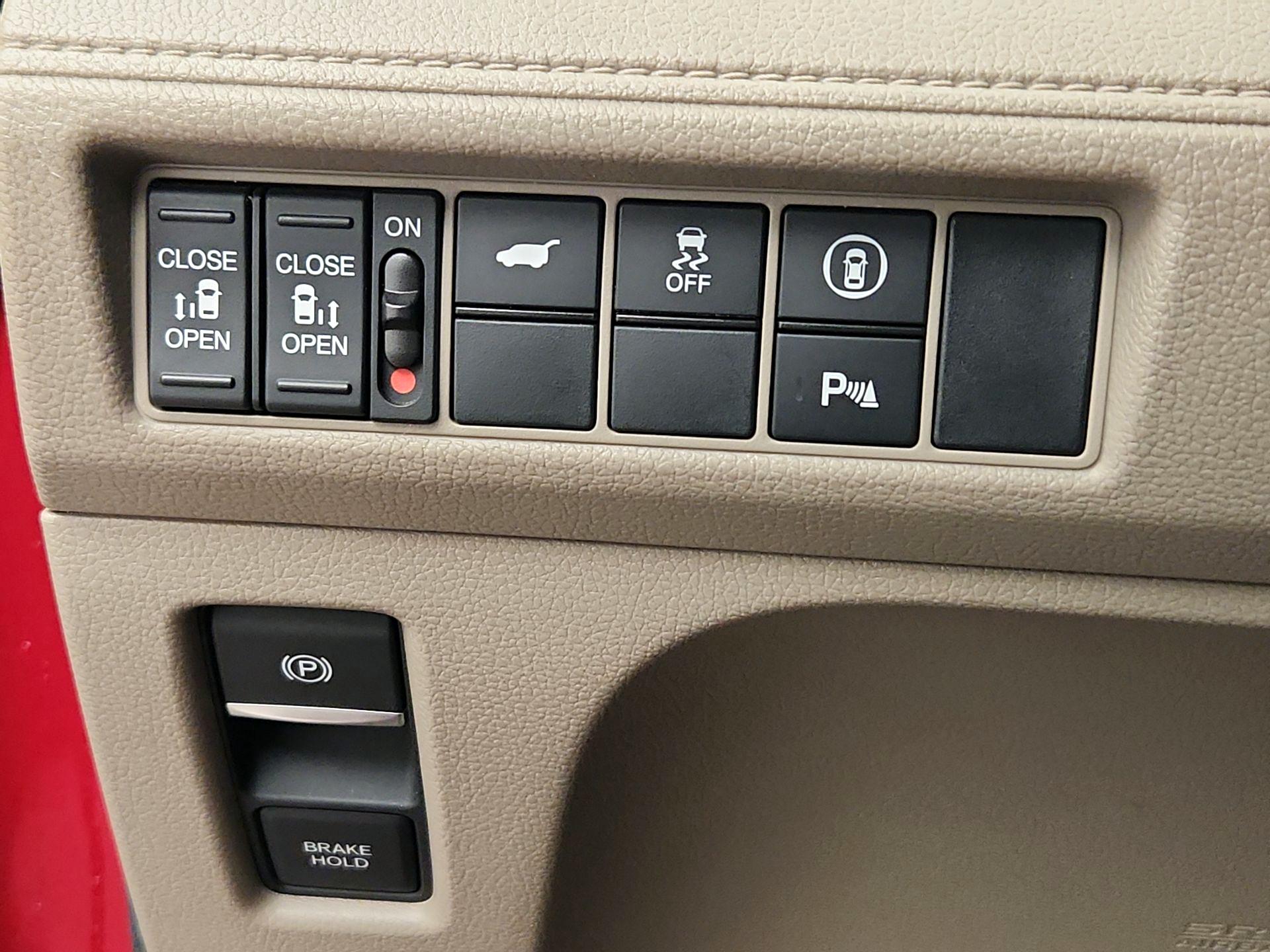 Thumbnail: 2024 Honda Odyssey - 13