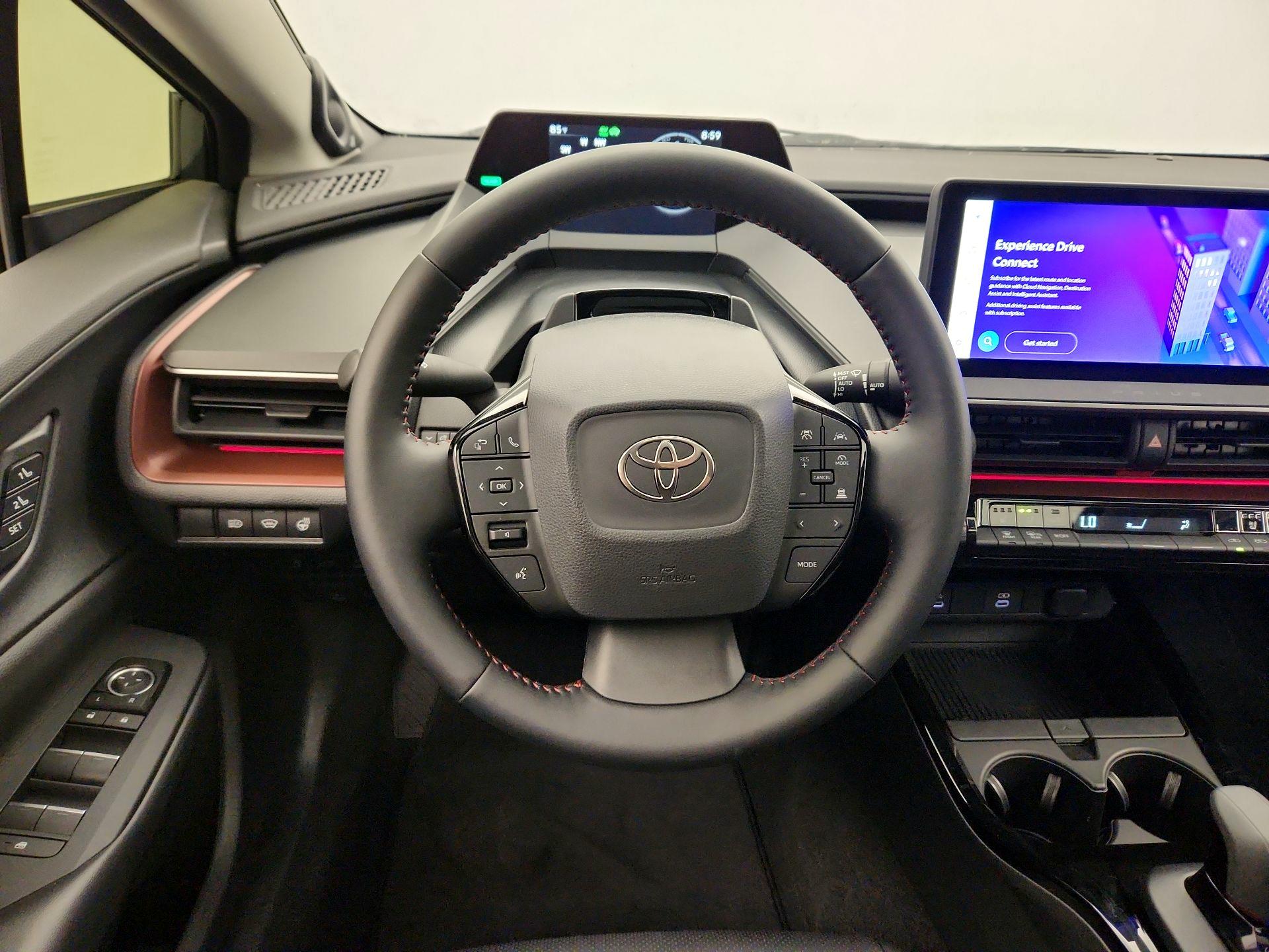 Thumbnail: 2024 Toyota Prius Prime - 10