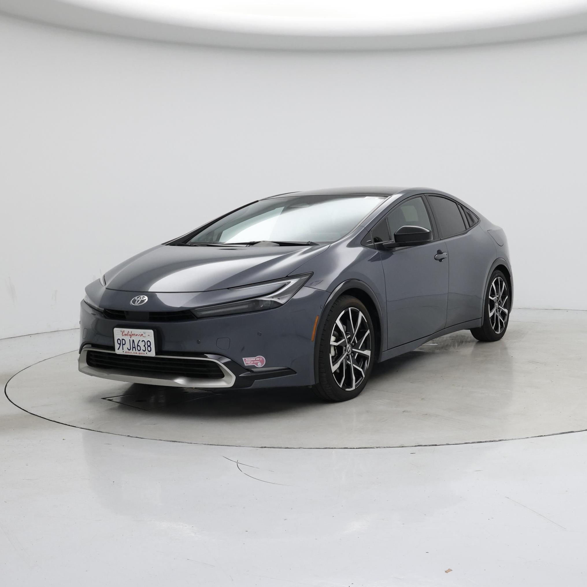 Thumbnail: 2024 Toyota Prius Prime - 4