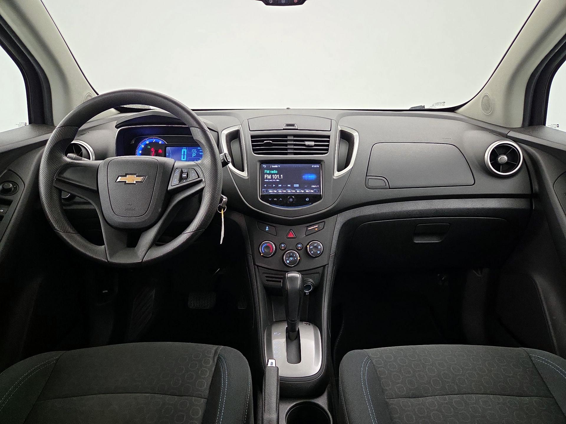 Thumbnail: 2016 Chevrolet Trax - 9