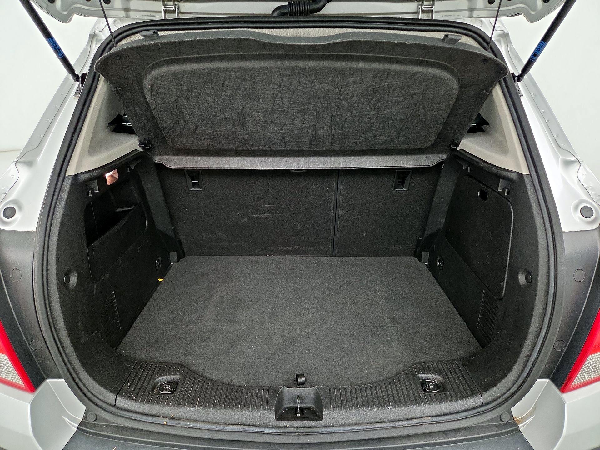 Thumbnail: 2016 Chevrolet Trax - 20