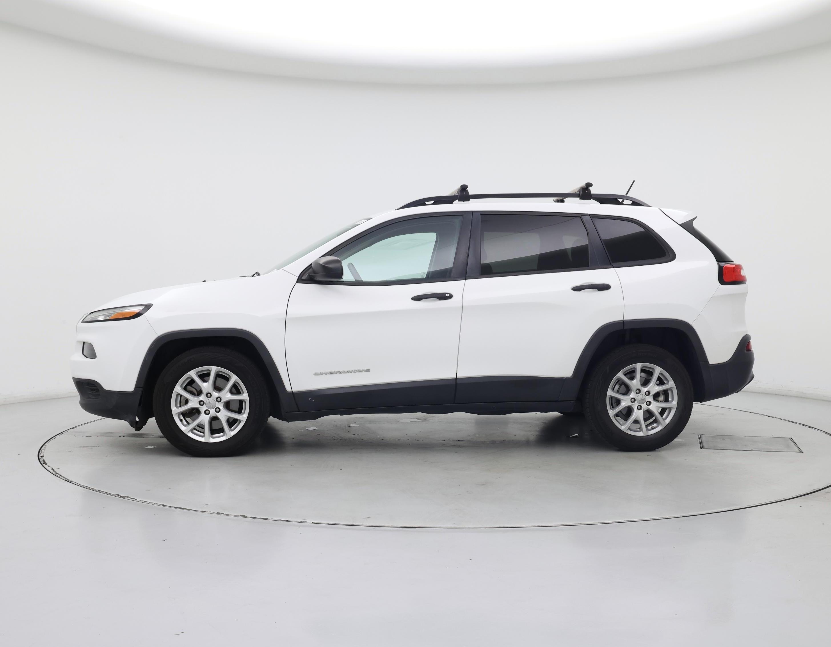 Thumbnail: 2016 Jeep Cherokee - 3
