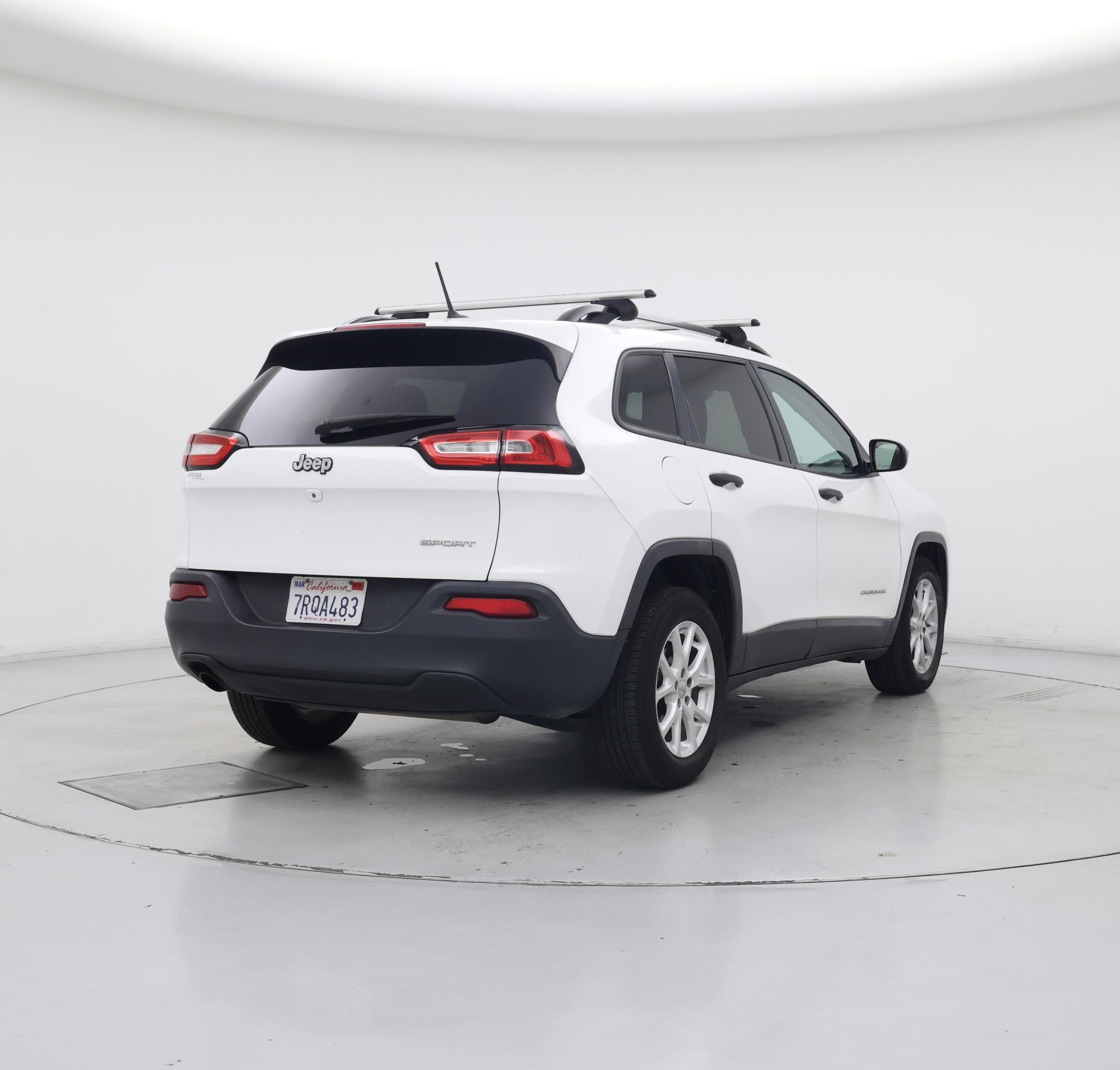 Thumbnail: 2016 Jeep Cherokee - 8