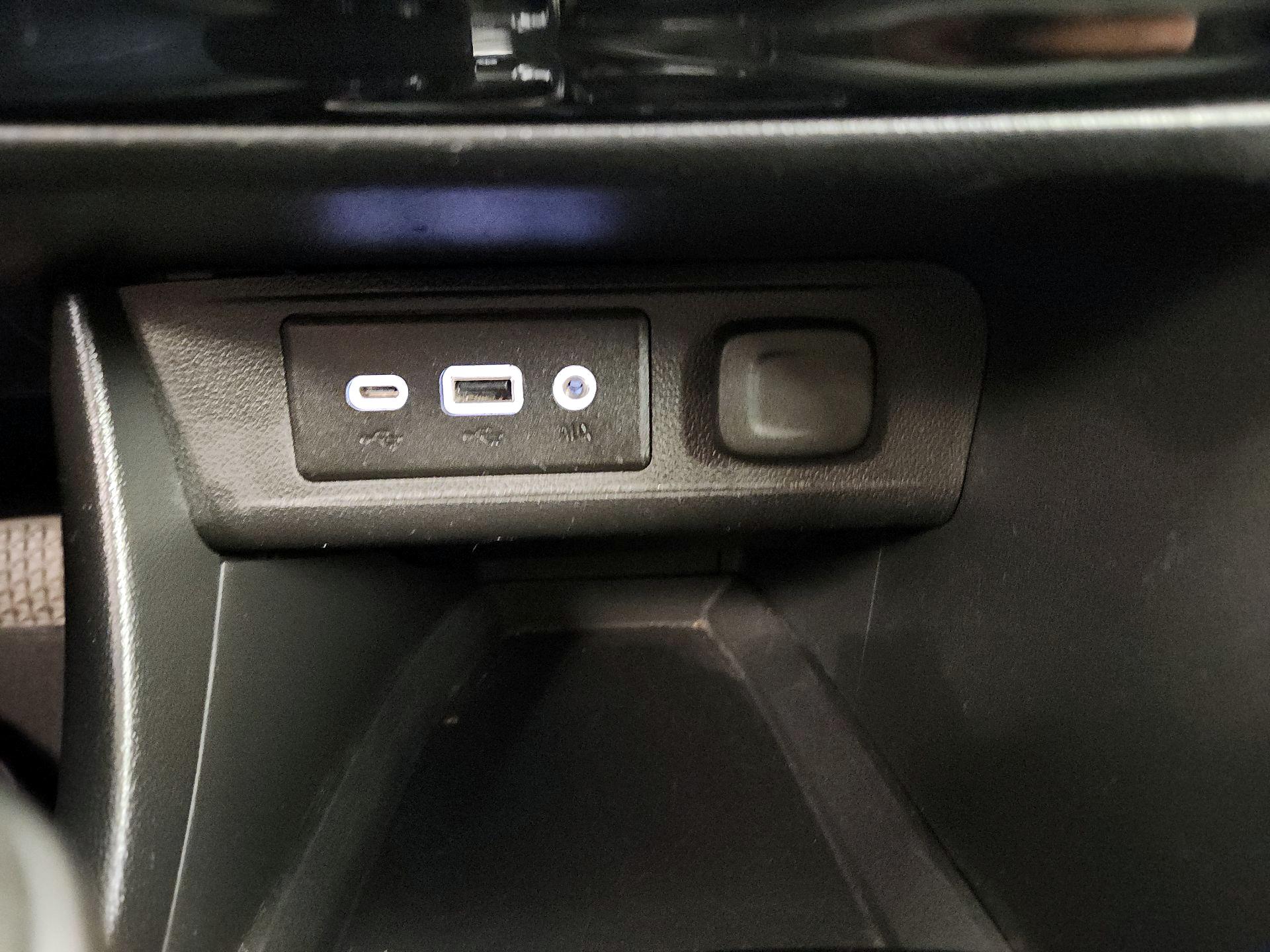 Thumbnail: 2022 Buick Encore GX - 18