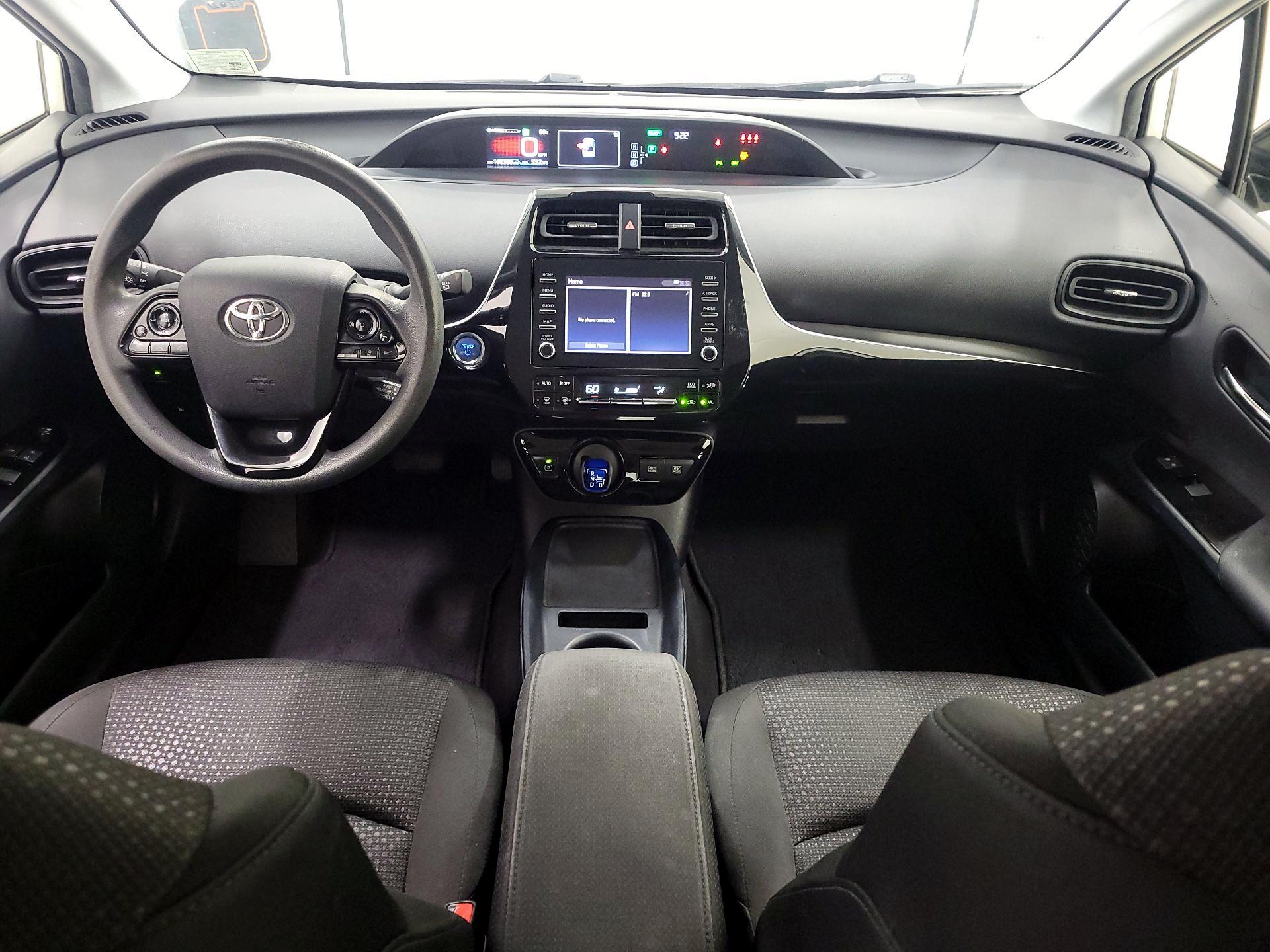 Thumbnail: 2020 Toyota Prius - 9