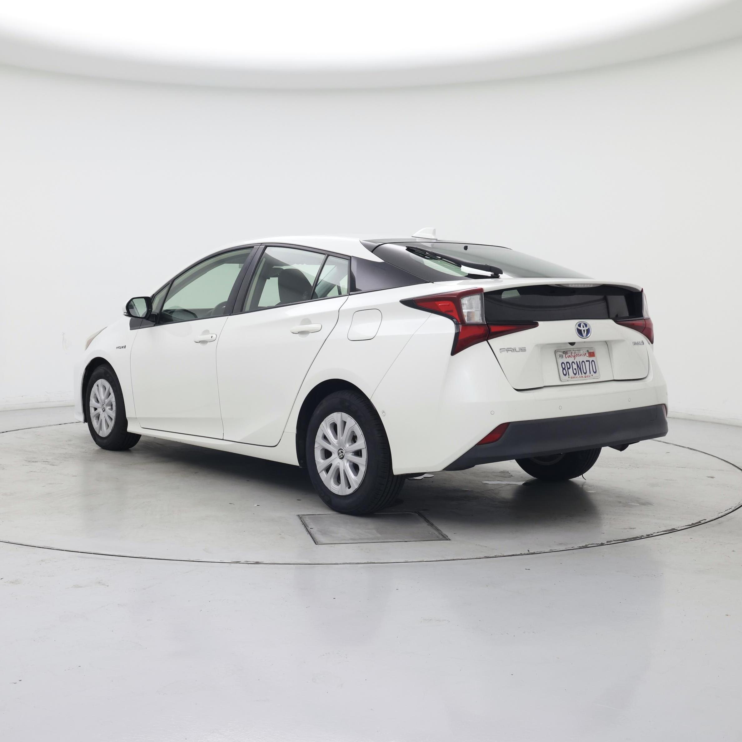 Thumbnail: 2020 Toyota Prius - 2