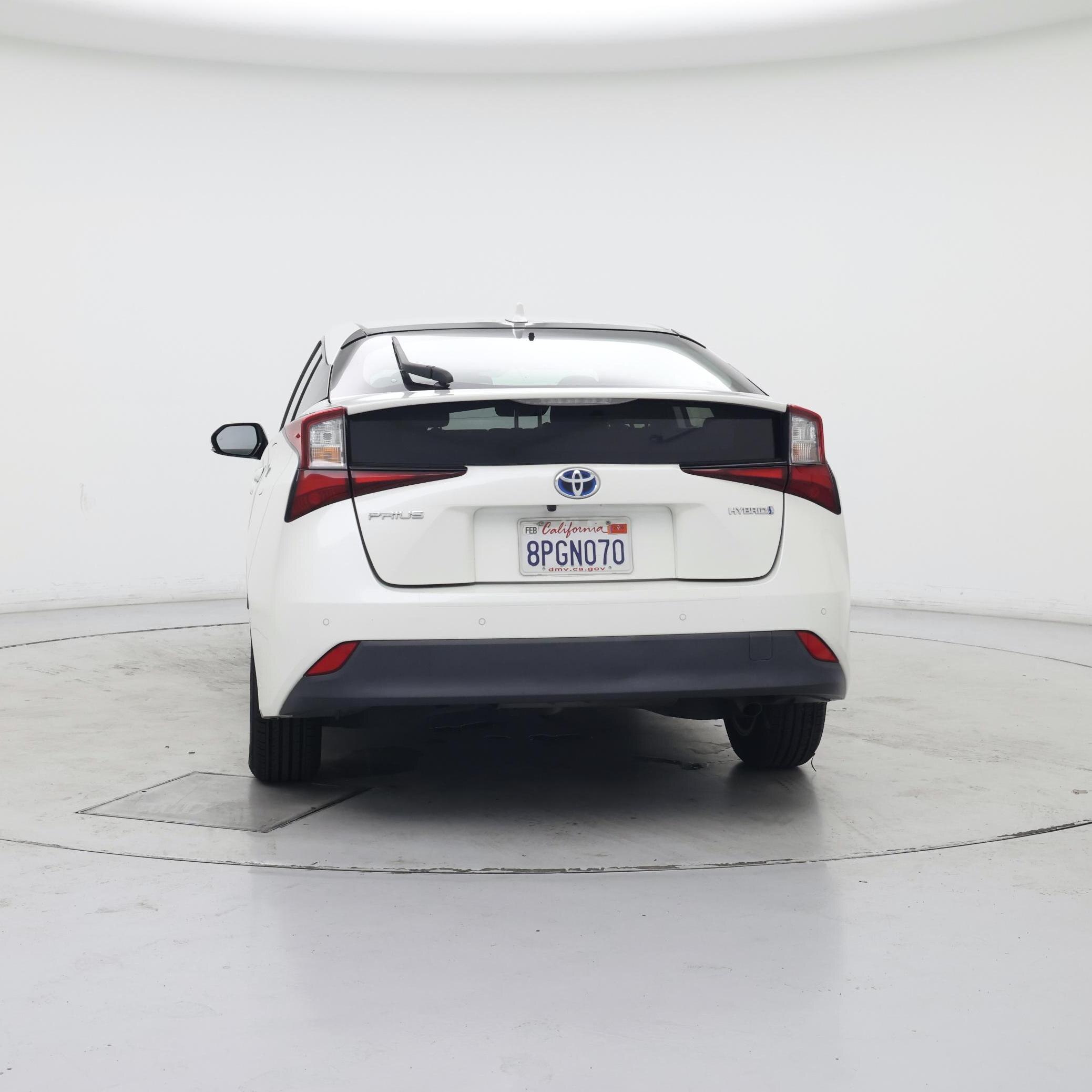 Thumbnail: 2020 Toyota Prius - 6