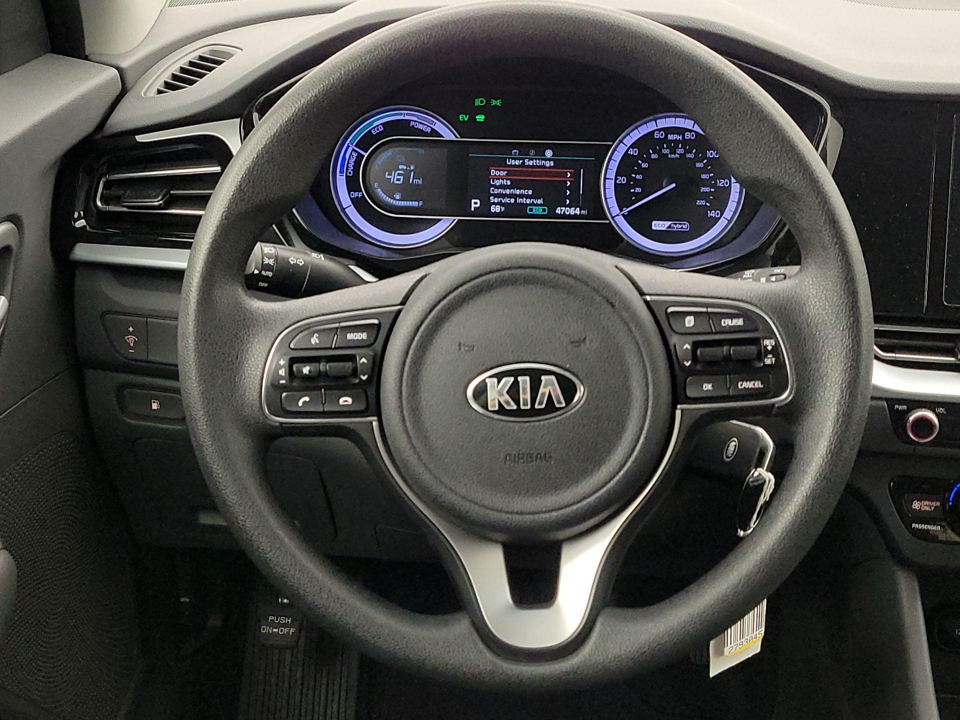 Thumbnail: 2021 Kia Niro - 10