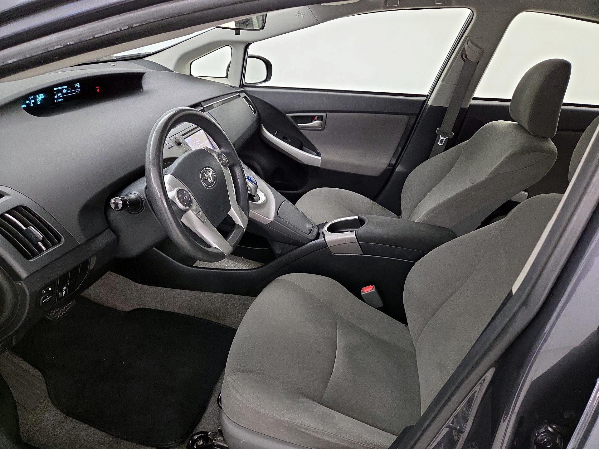 Thumbnail: 2014 Toyota Prius - 11