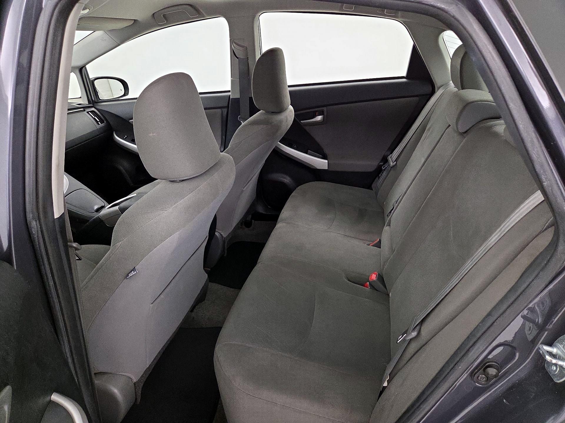 Thumbnail: 2014 Toyota Prius - 18