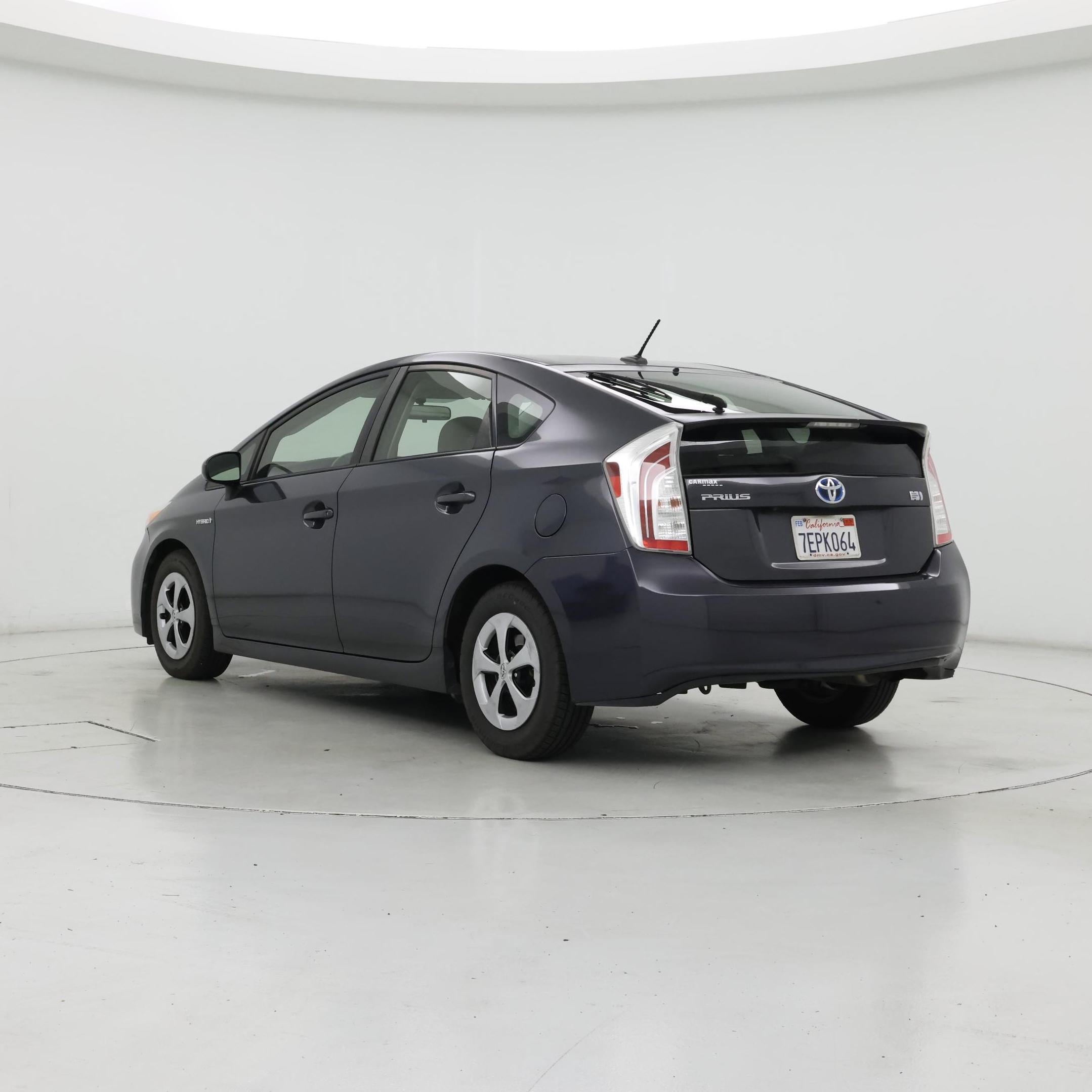 Thumbnail: 2014 Toyota Prius - 2