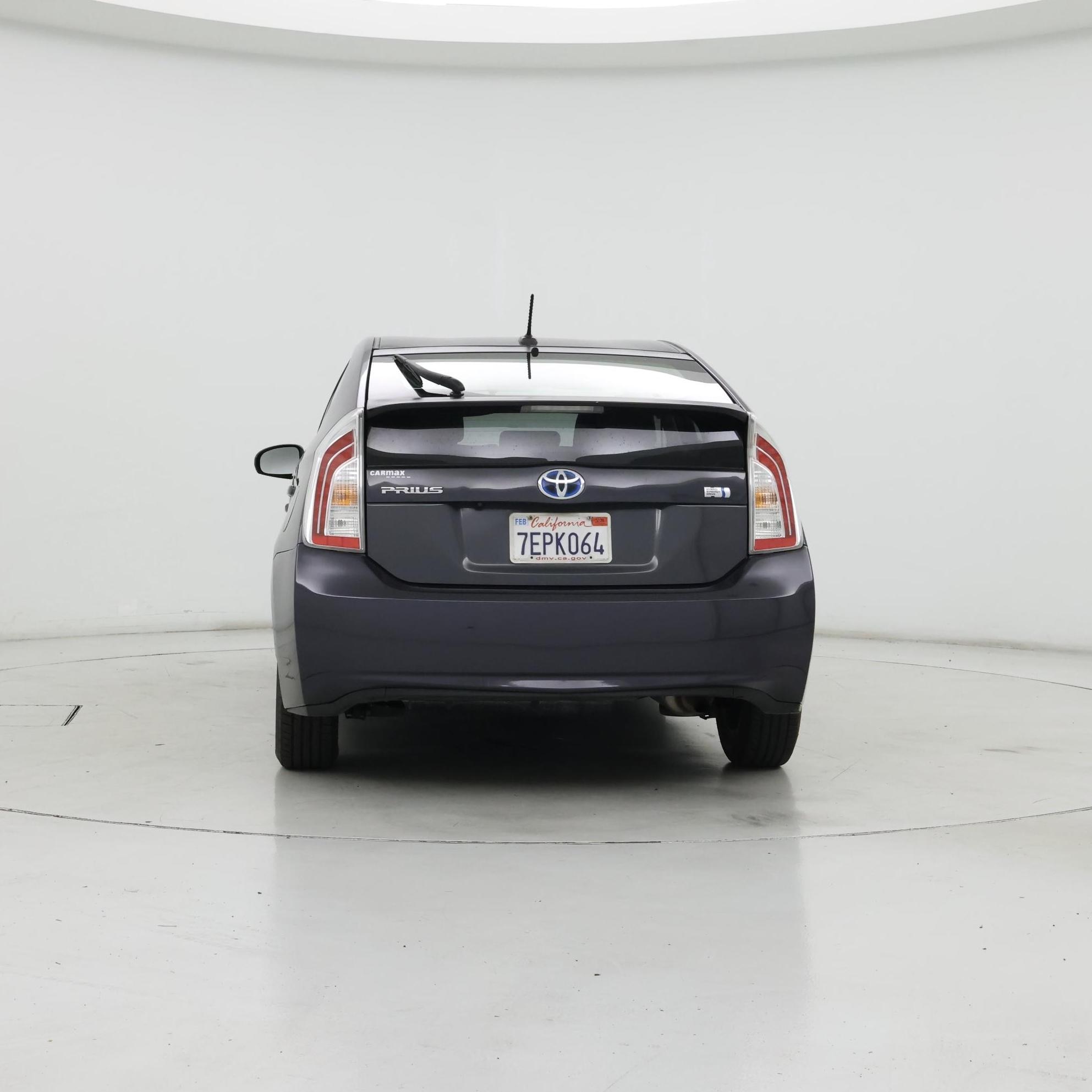 Thumbnail: 2014 Toyota Prius - 6