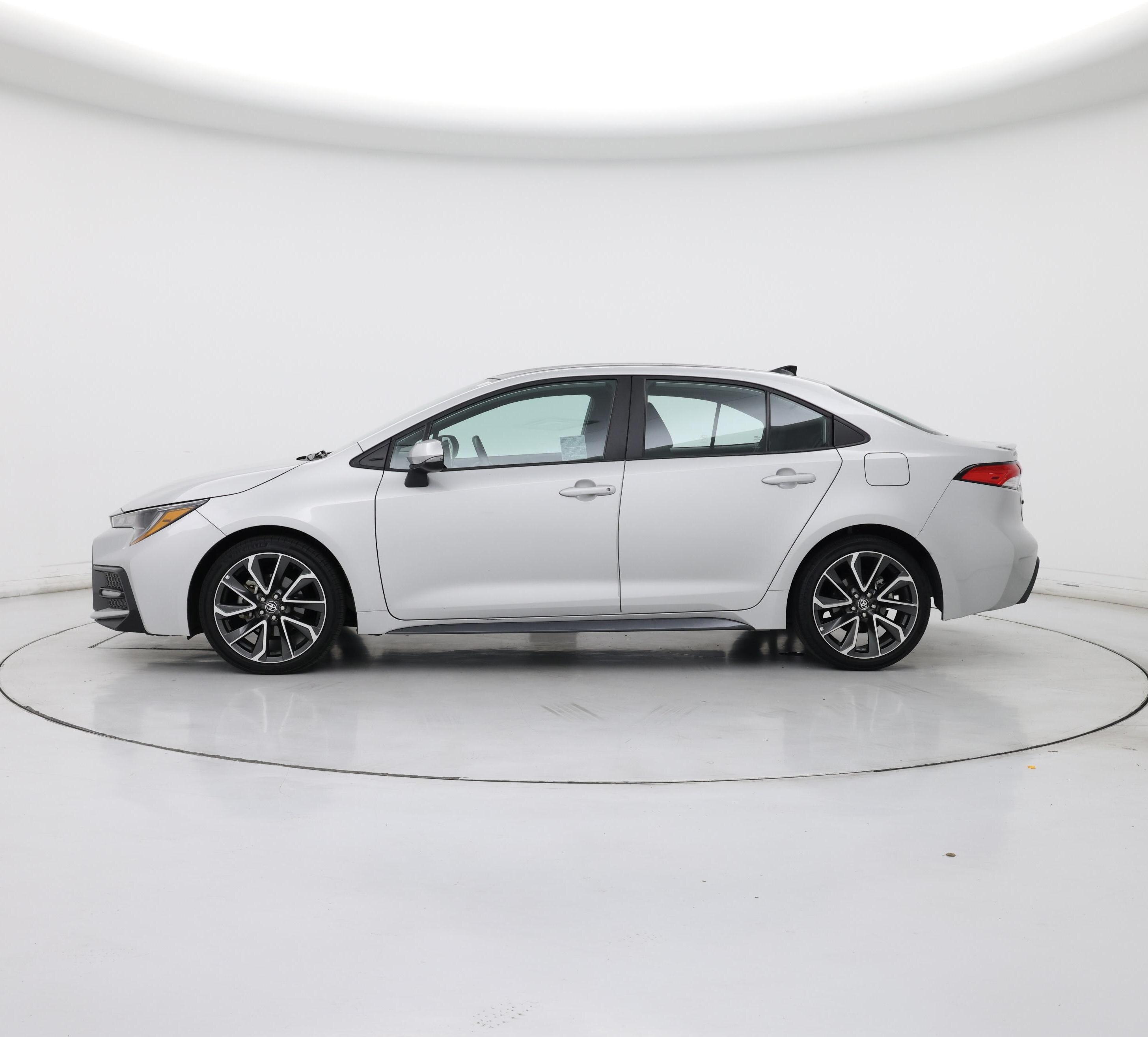 Thumbnail: 2022 Toyota Corolla - 3