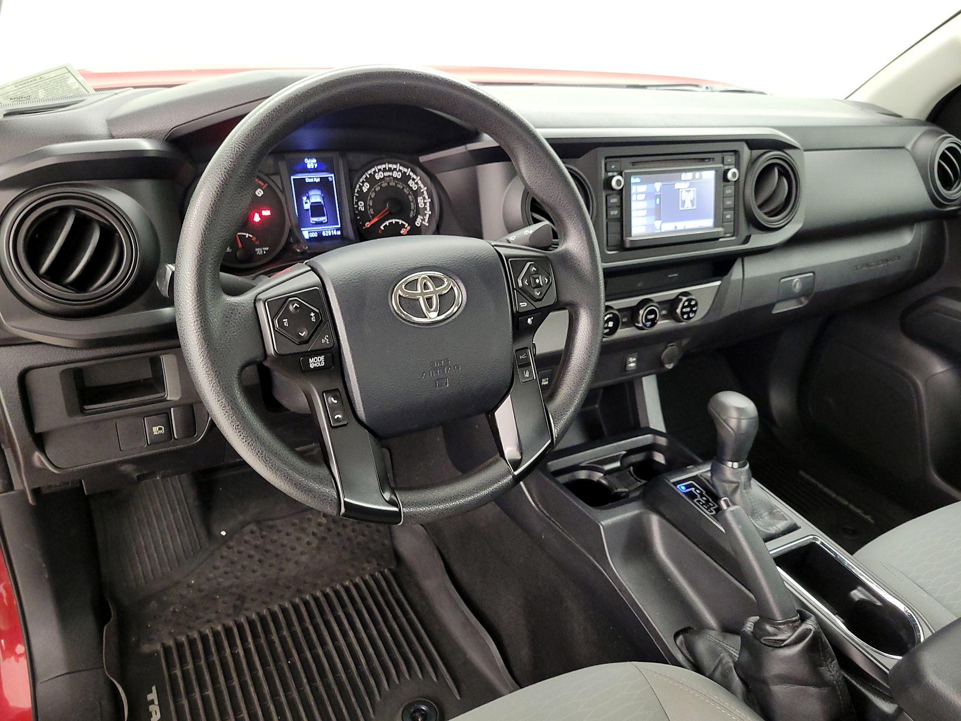 Thumbnail: 2018 Toyota Tacoma - 9