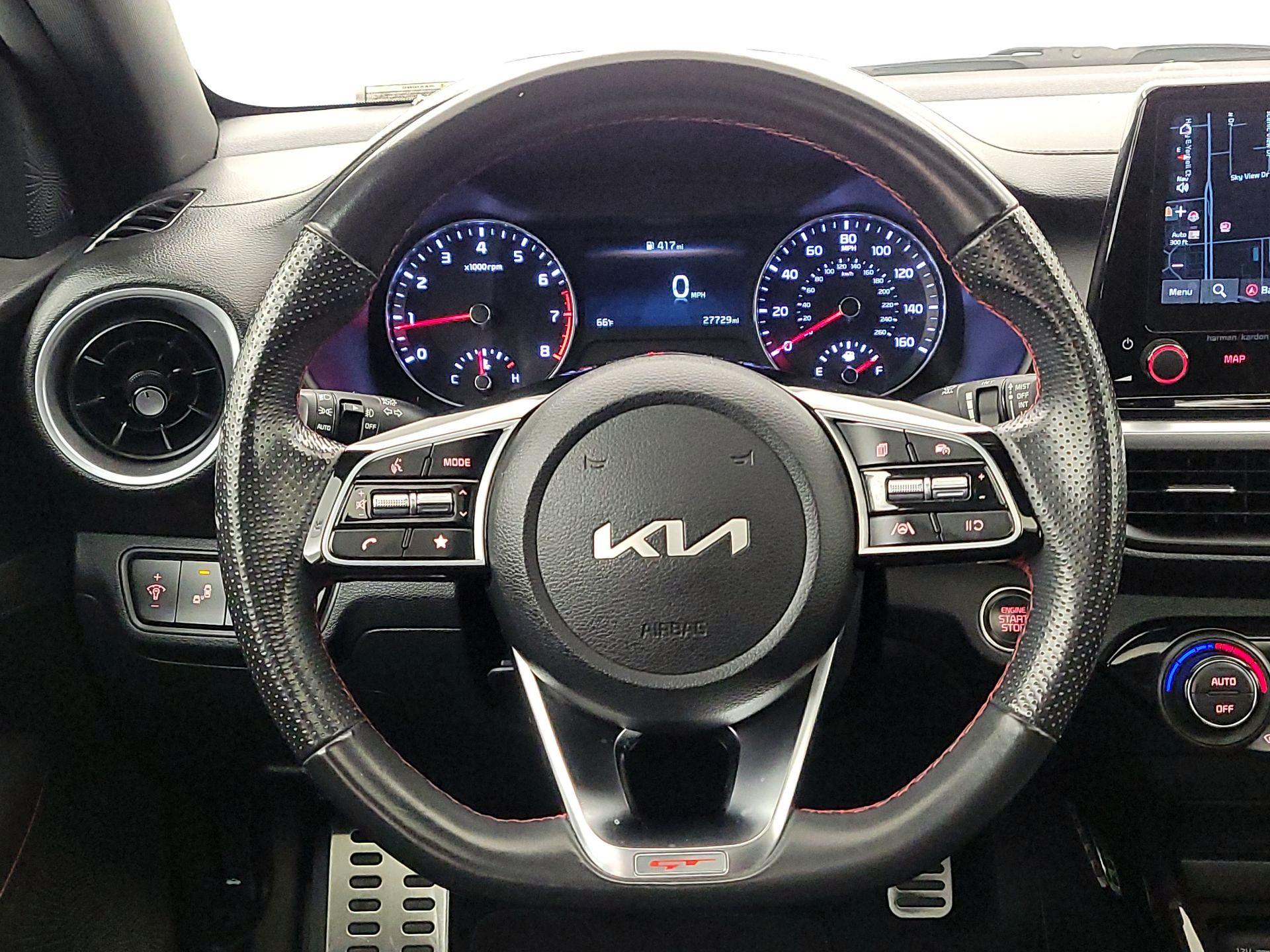Thumbnail: 2023 Kia Forte - 10