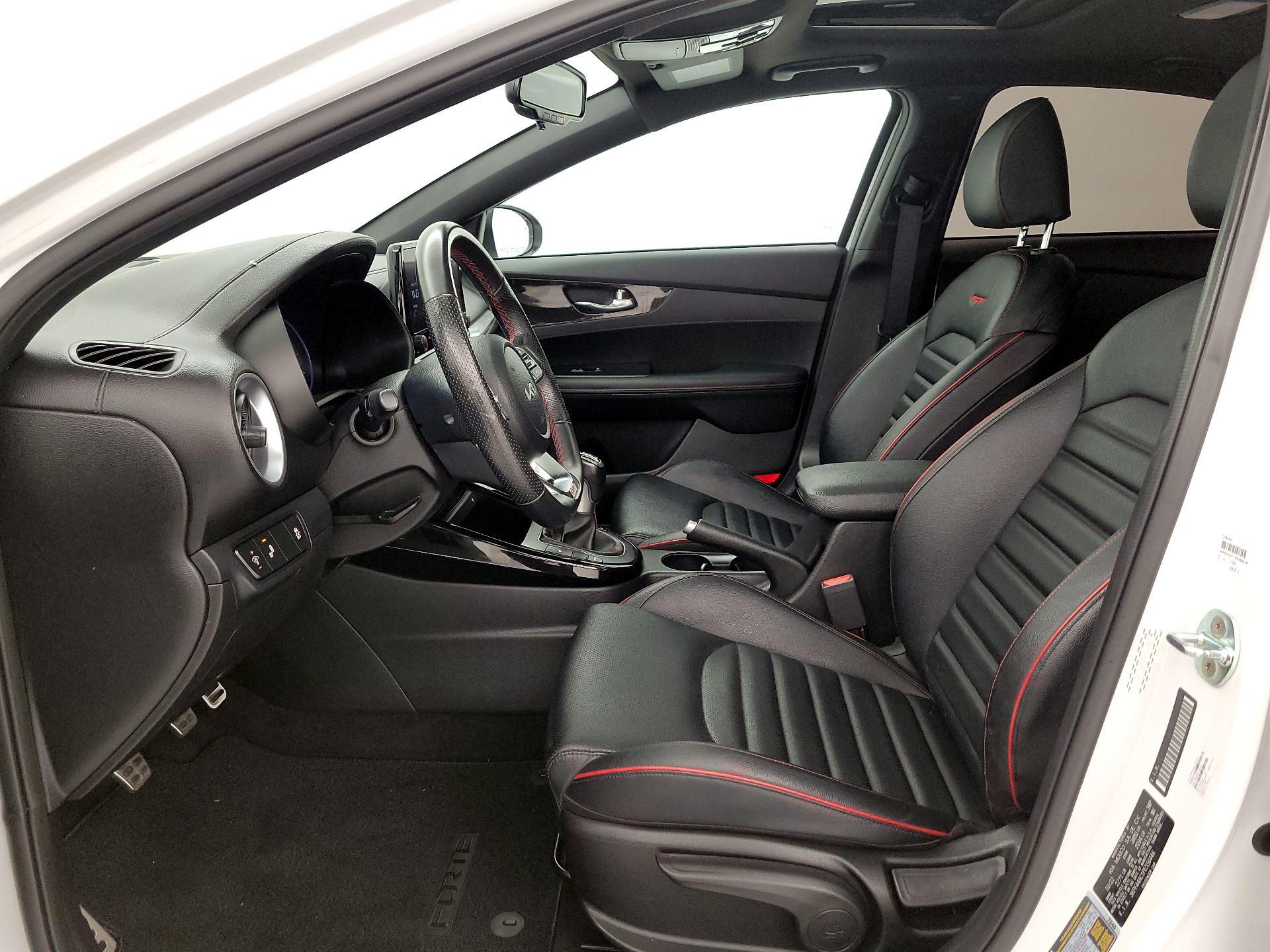 Thumbnail: 2023 Kia Forte - 11