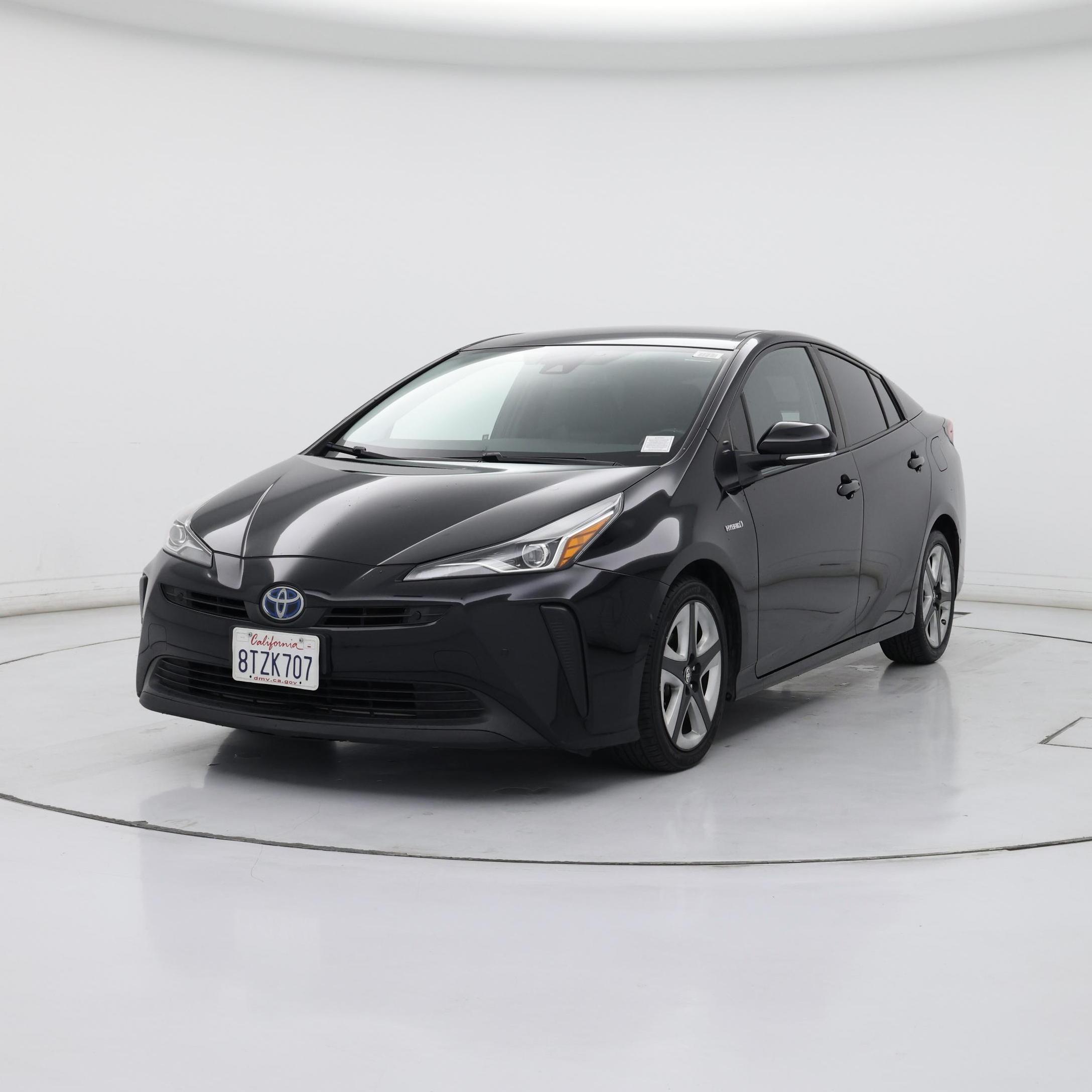 Thumbnail: 2021 Toyota Prius - 4
